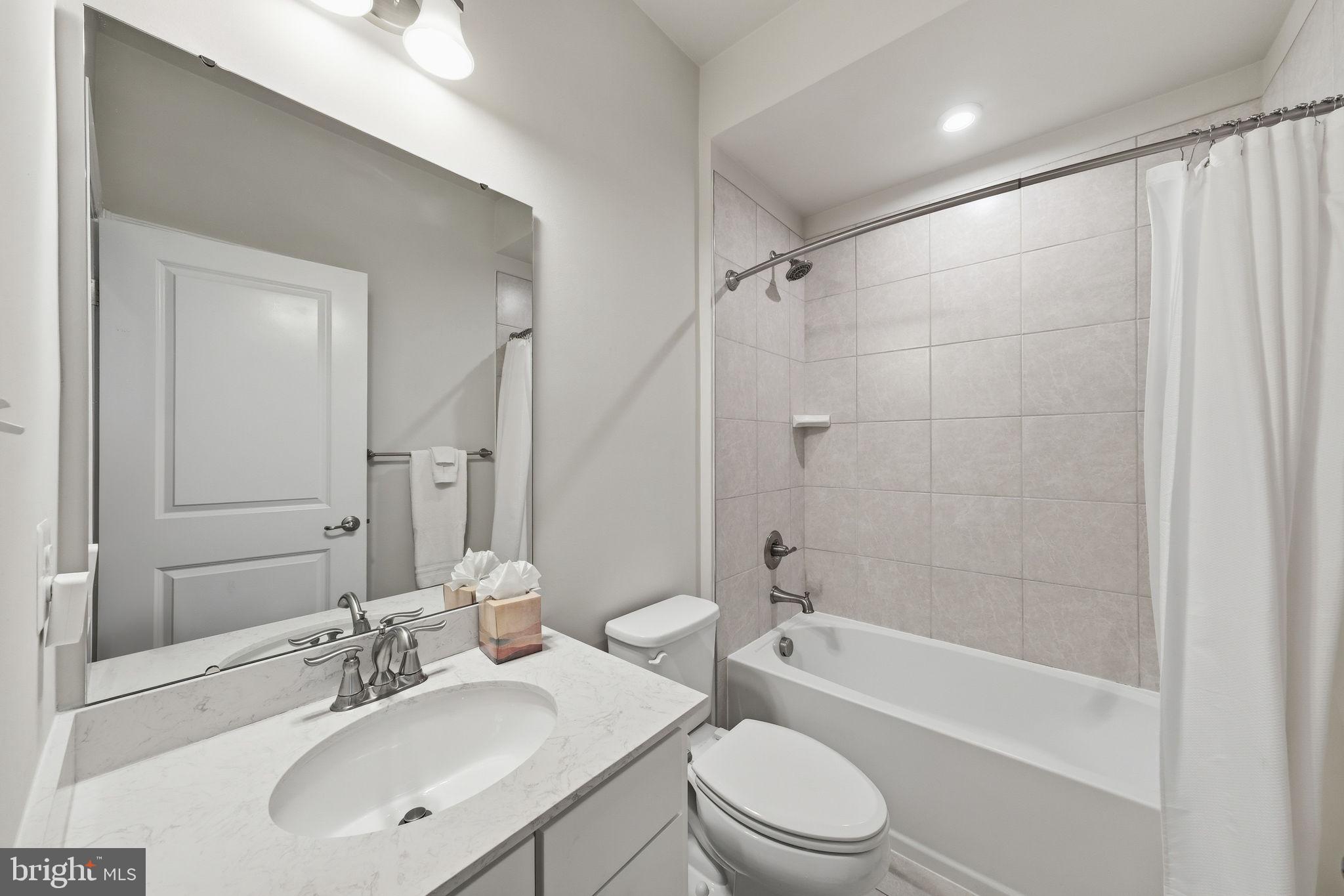 PARKSIDE - Residential