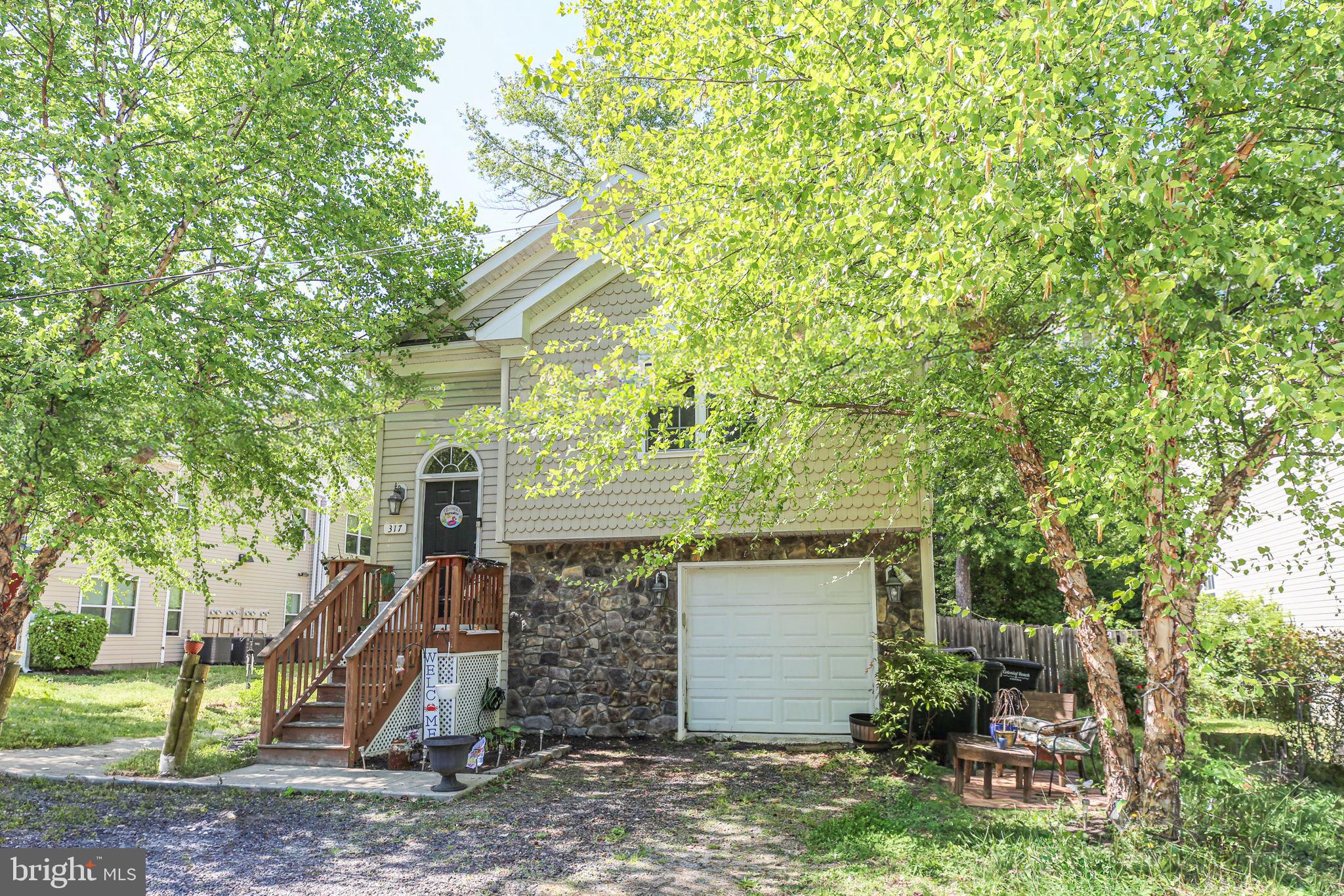 TOWN OF COLONIAL BEACH - Residential