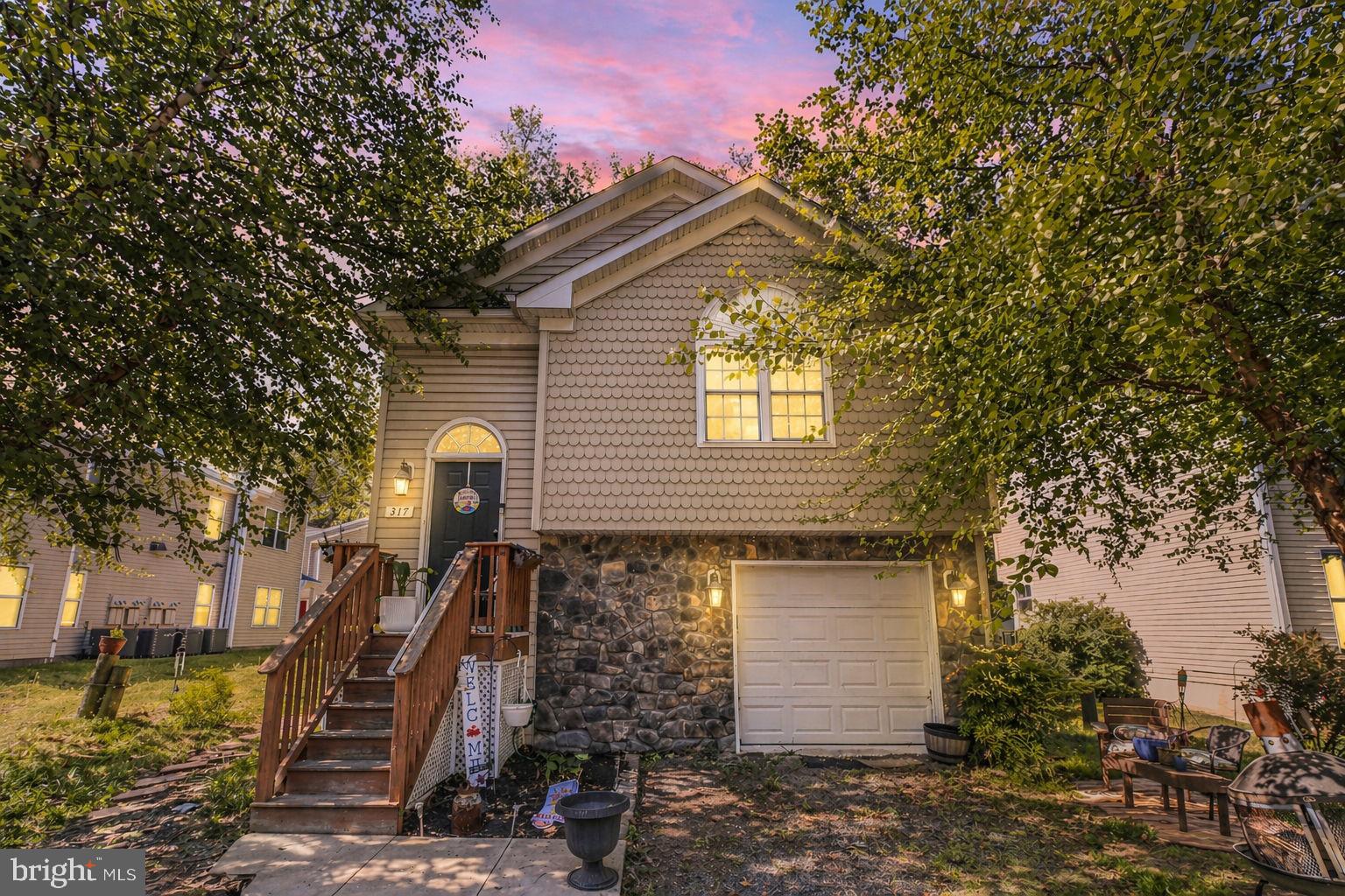 This is a great home located in the Town of Colonial Beach! Colonial Beach is a golf cart community and is a wonderful town for festivals and community events. Big 5 bedroom home that was built in 2017 so no worries on big ticket expenses. 3 bedrooms on the upper level with 1 full bath, open concept kitchen/dining/and living room. Lower level has an additional 2 bedrooms, 1 full bath, and family area walking out to the back yard. The back yard is a great size for low maintenance but also for family gatherings or pets.