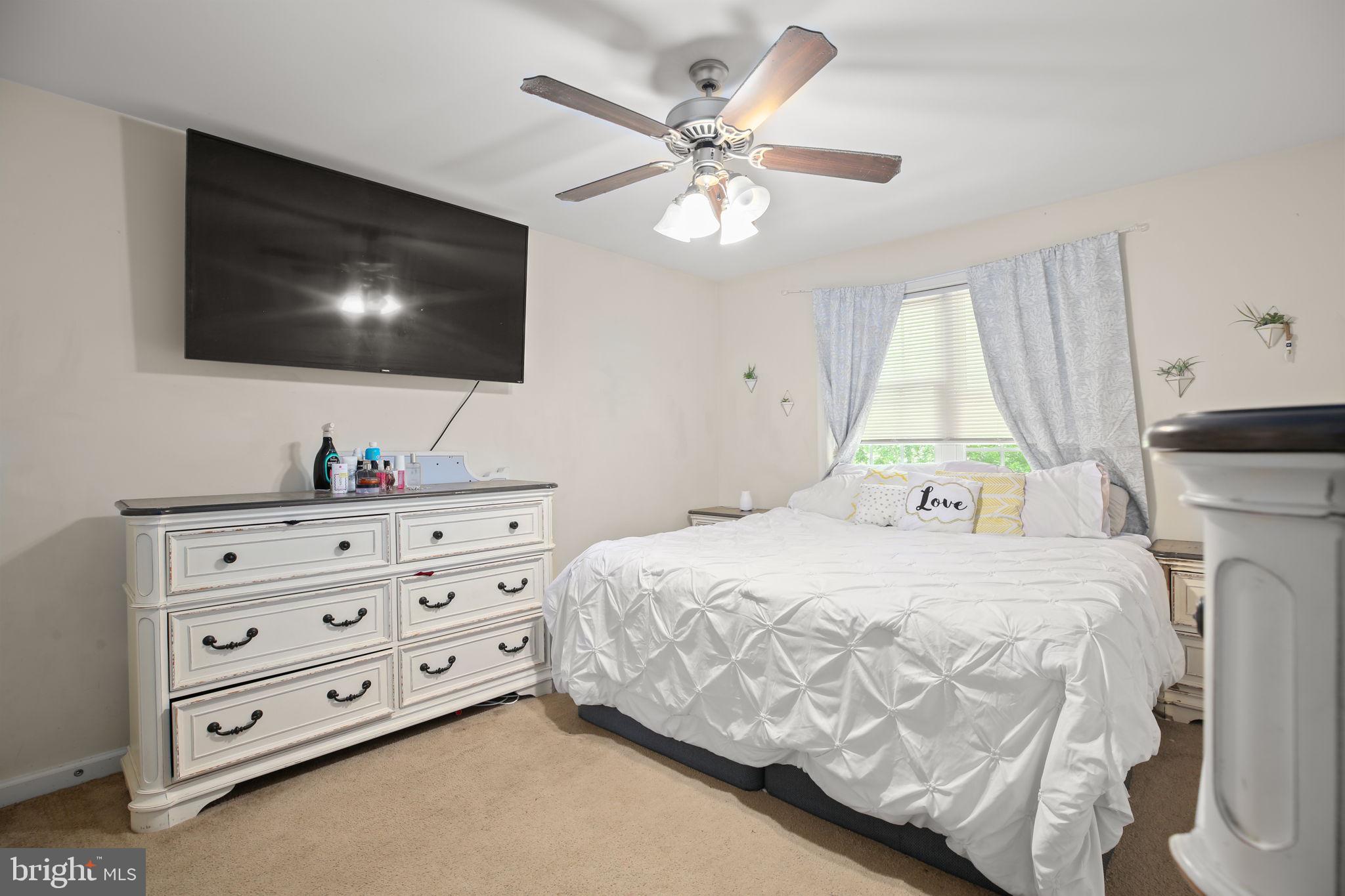 TOWN OF COLONIAL BEACH - Residential