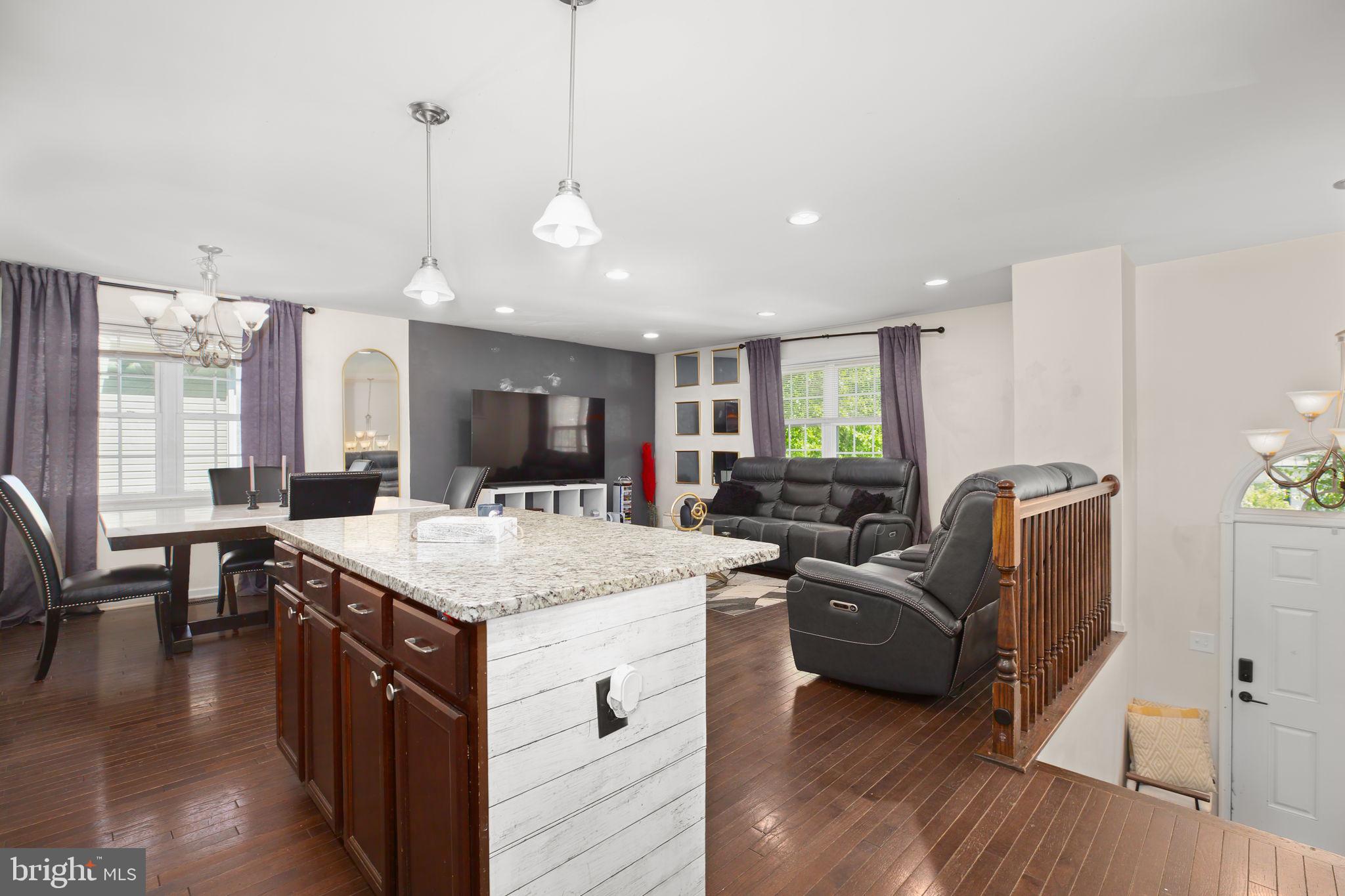 TOWN OF COLONIAL BEACH - Residential