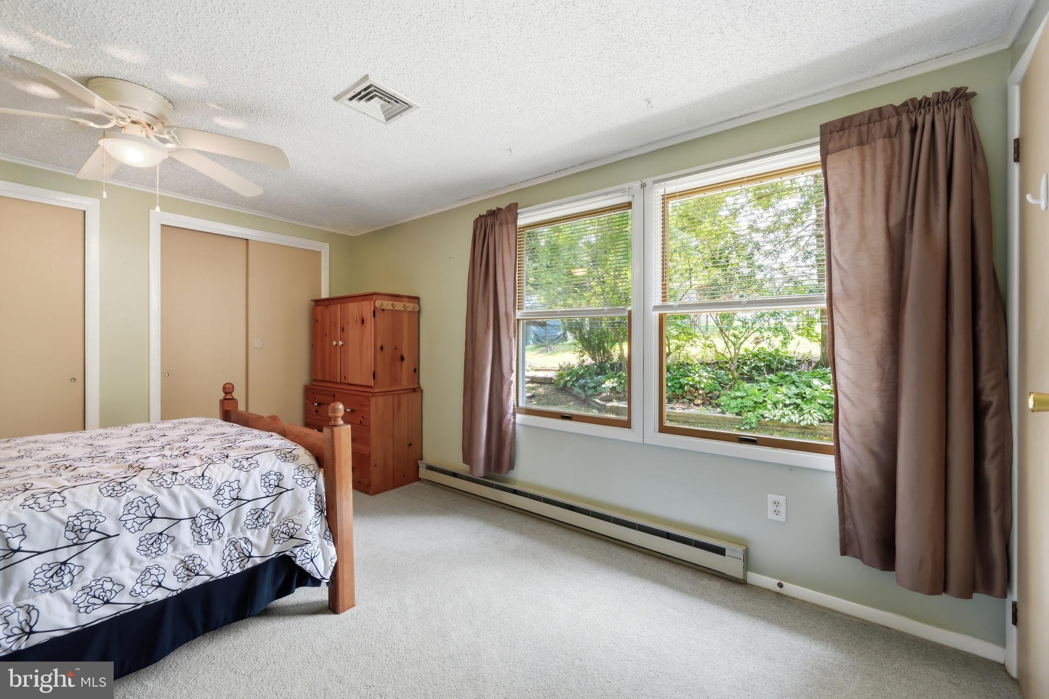 FOXLEY MANOR - Residential