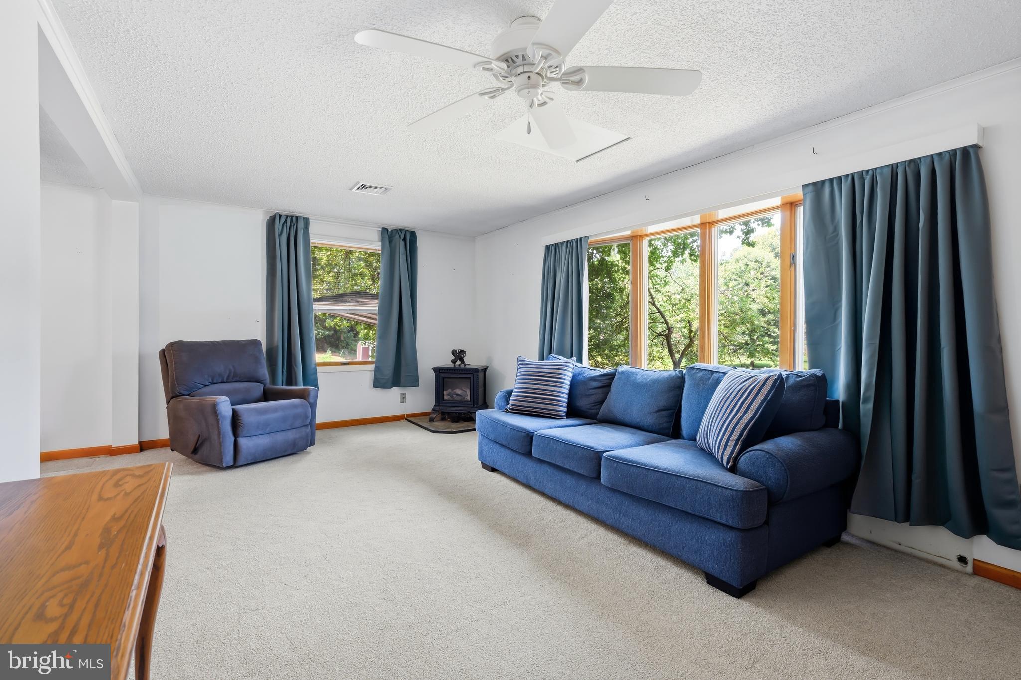FOXLEY MANOR - Residential