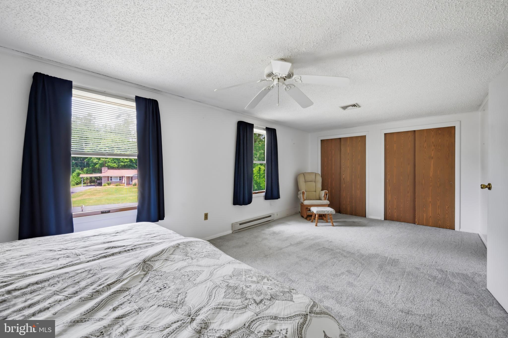 FOXLEY MANOR - Residential