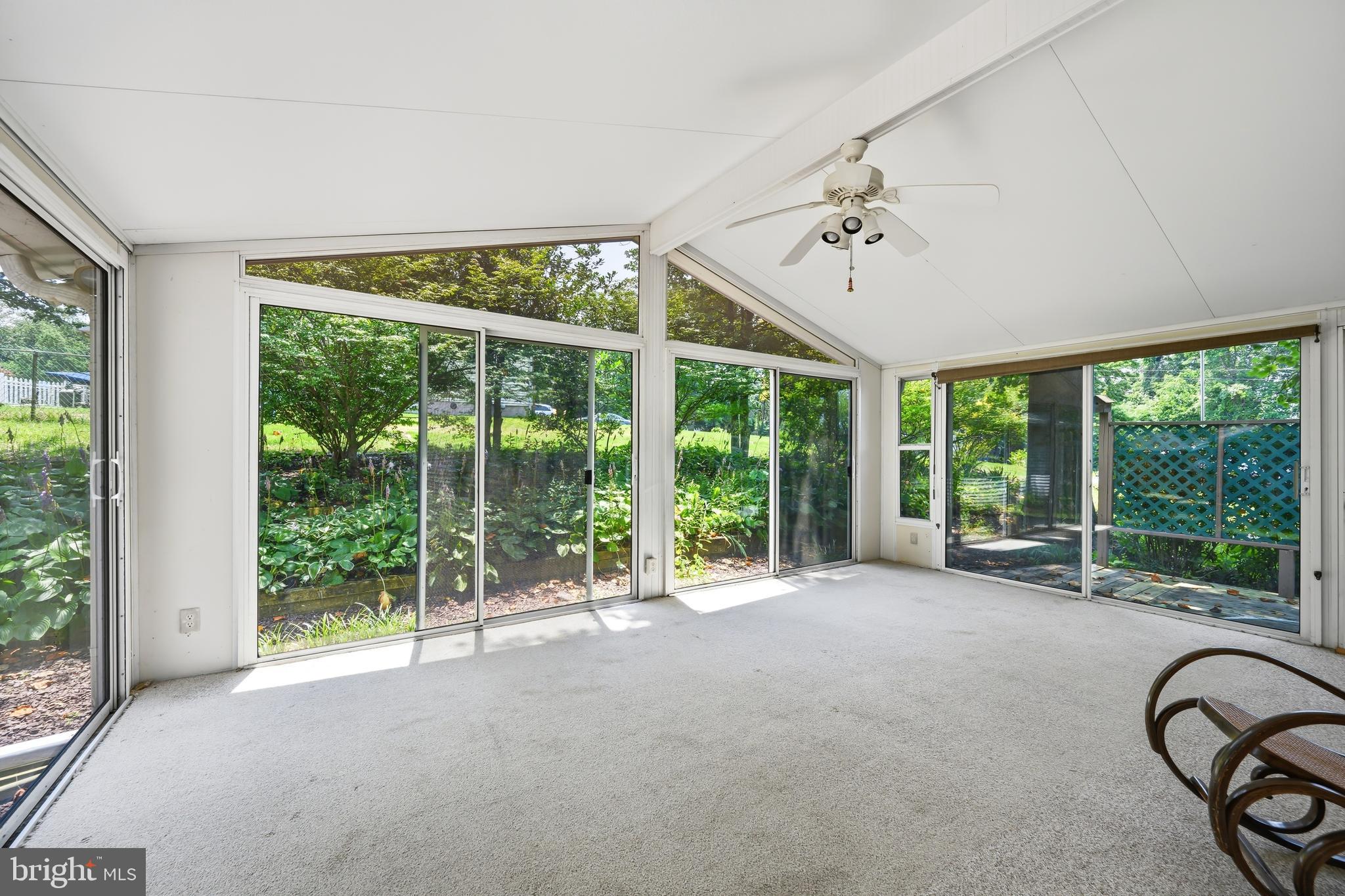 FOXLEY MANOR - Residential