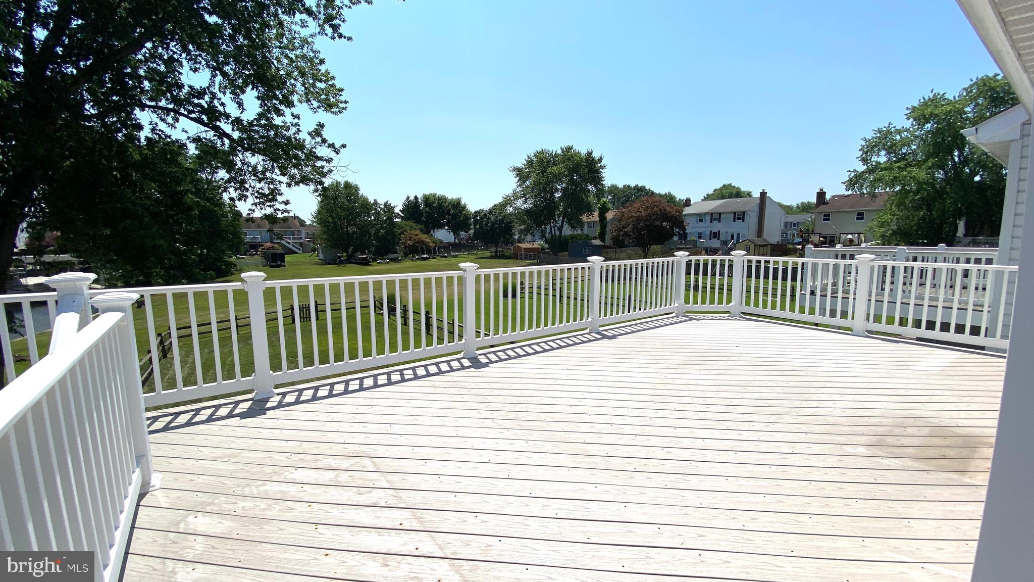 RUMSEY ISLAND - Residential
