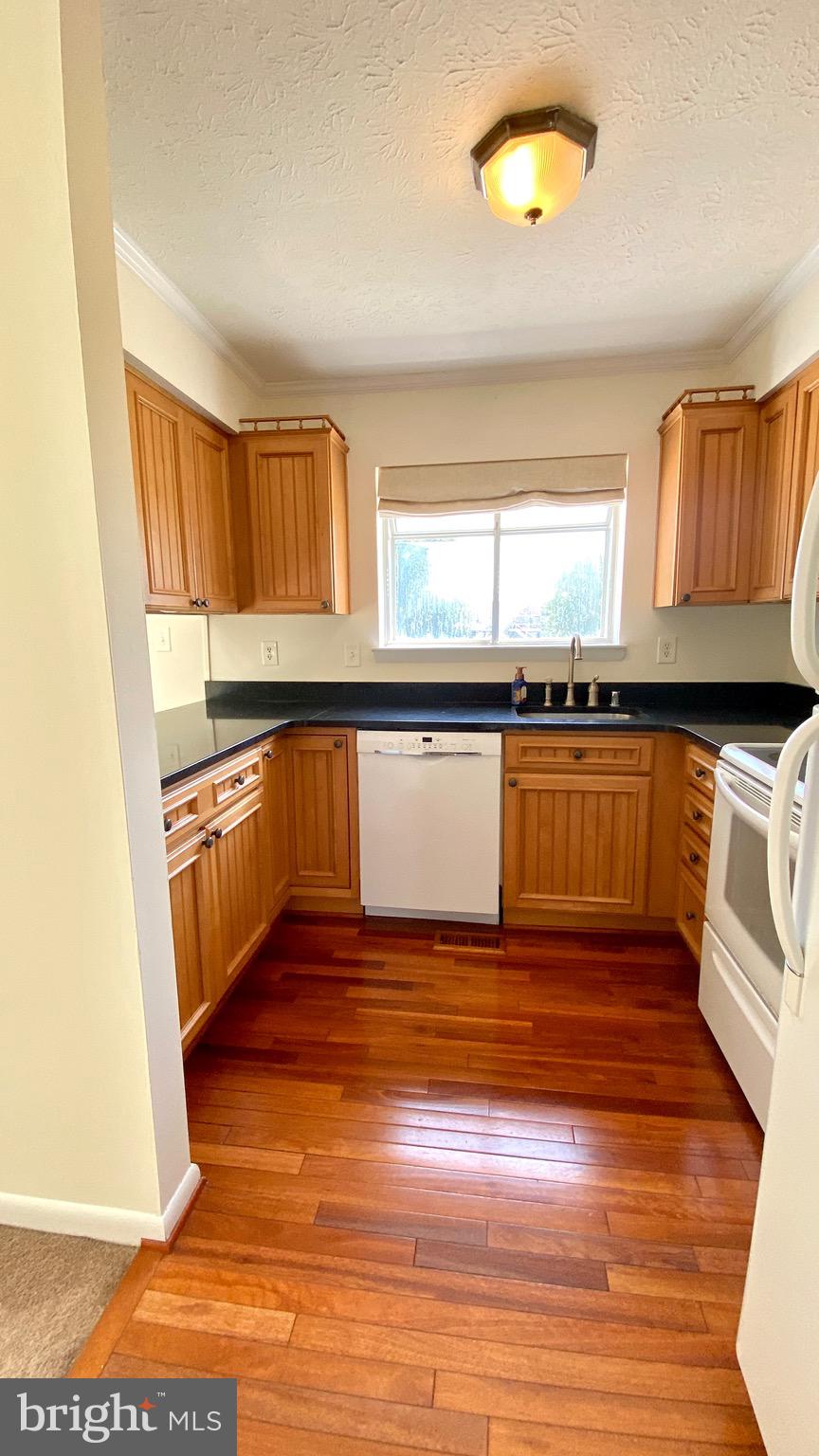 RUMSEY ISLAND - Residential