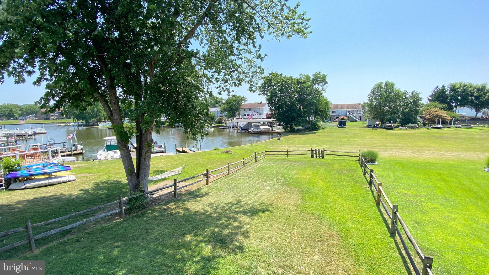 RUMSEY ISLAND - Residential