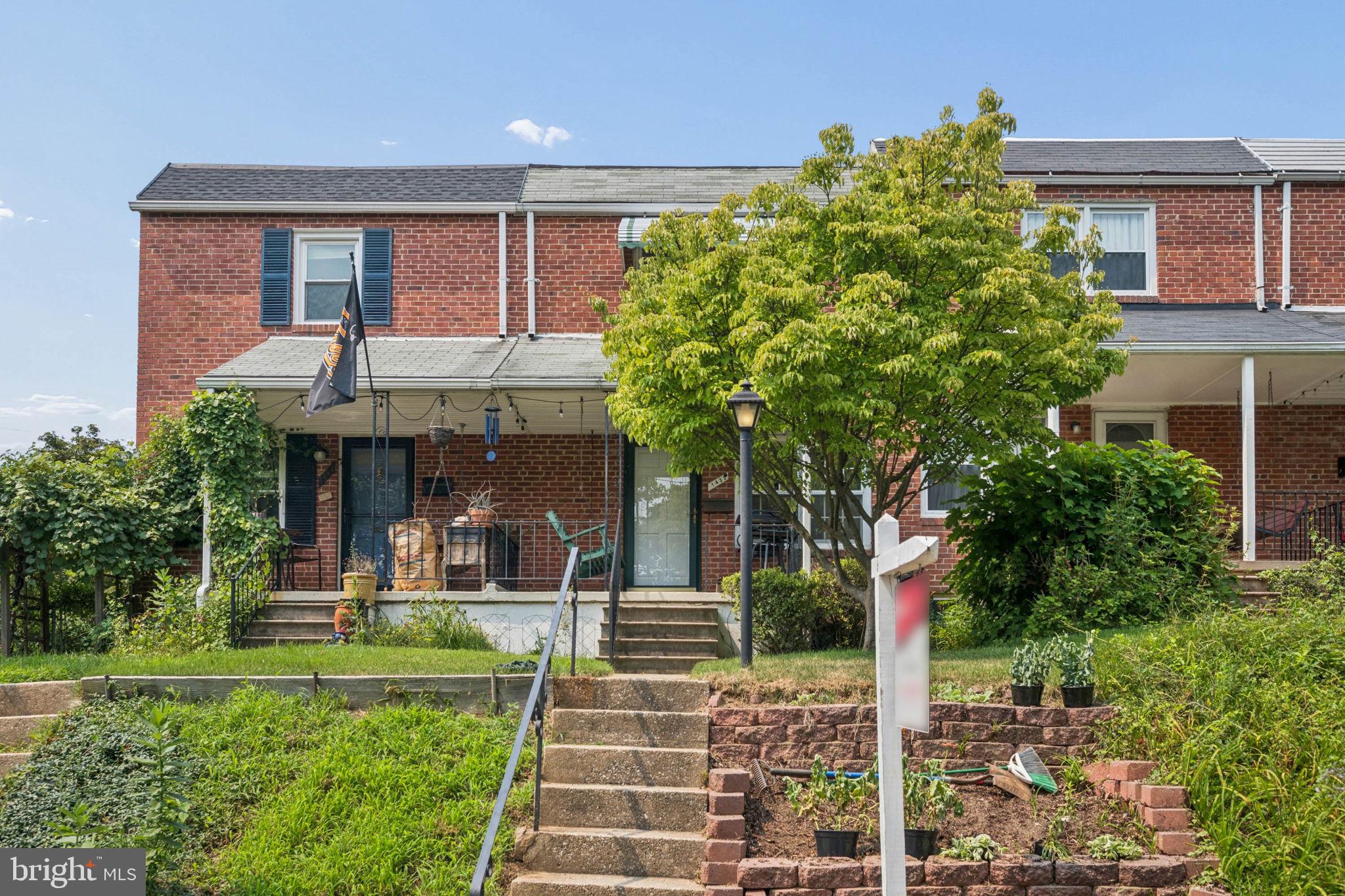 MEDFIELD - Residential