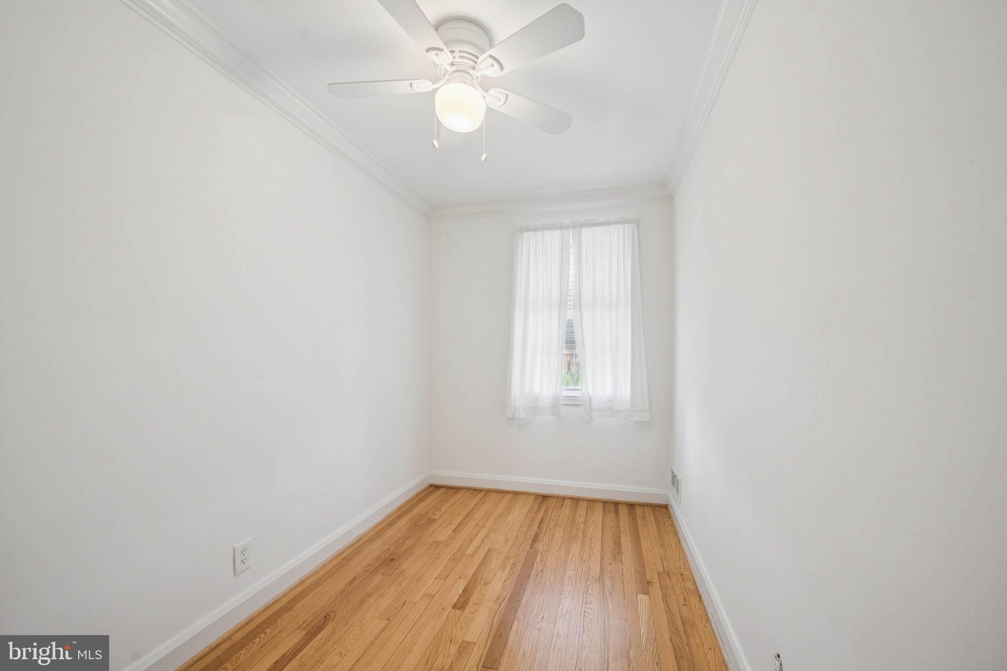 MEDFIELD - Residential