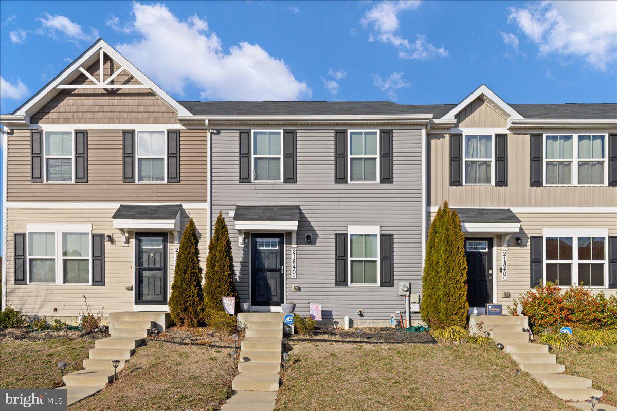 WILLOW GATE - Residential