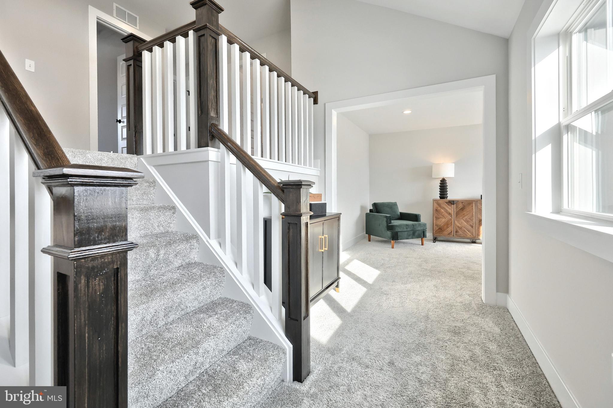 WALTON HILL - Residential