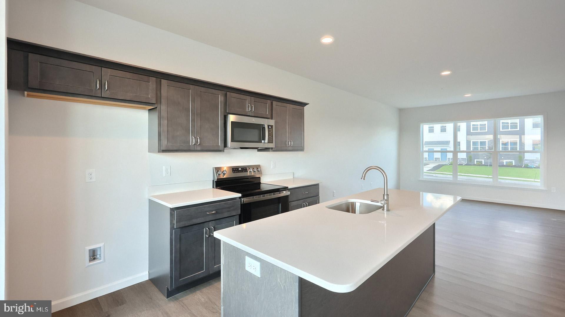 MERIDIAN HEIGHTS - Residential