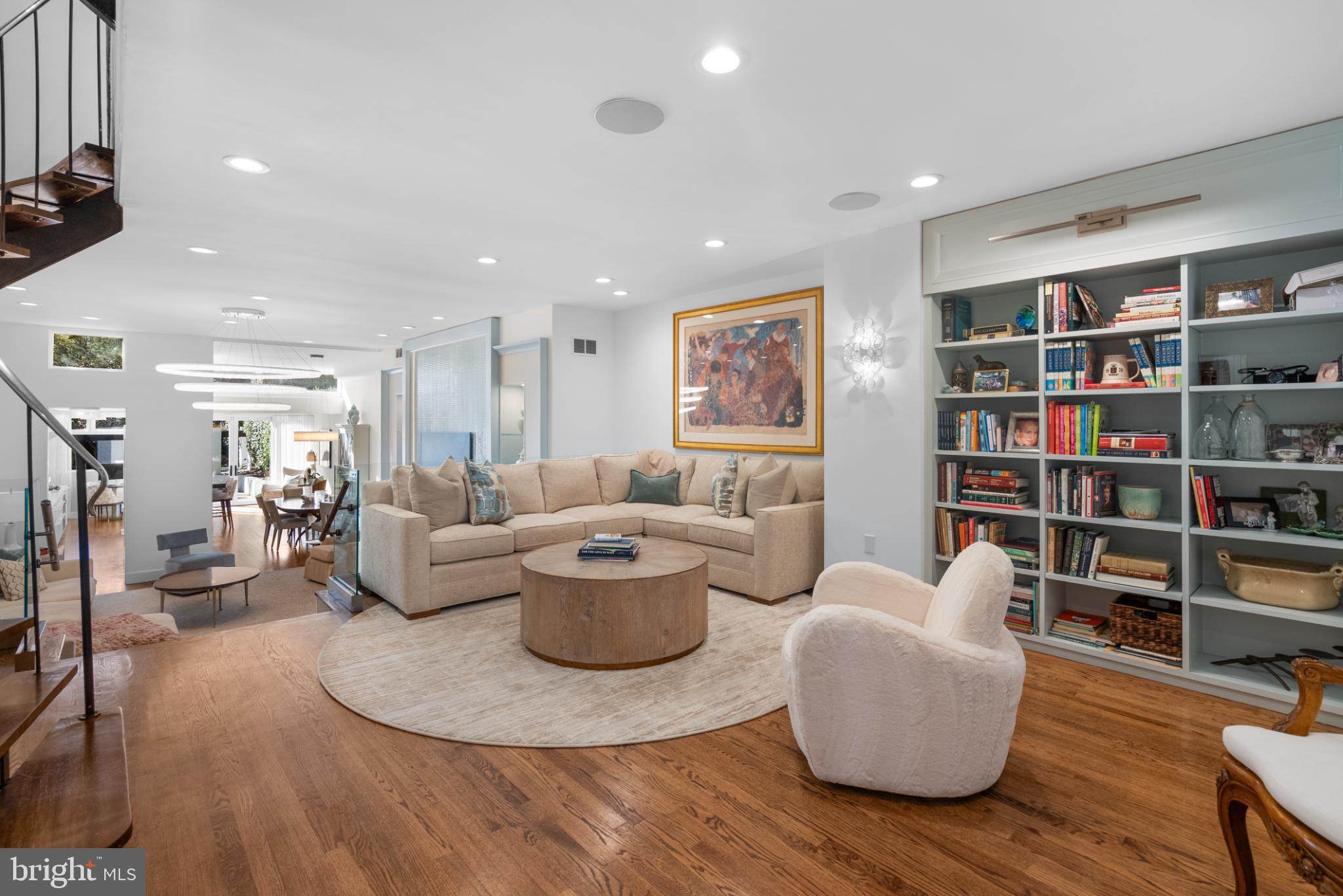 GEORGETOWN - Residential