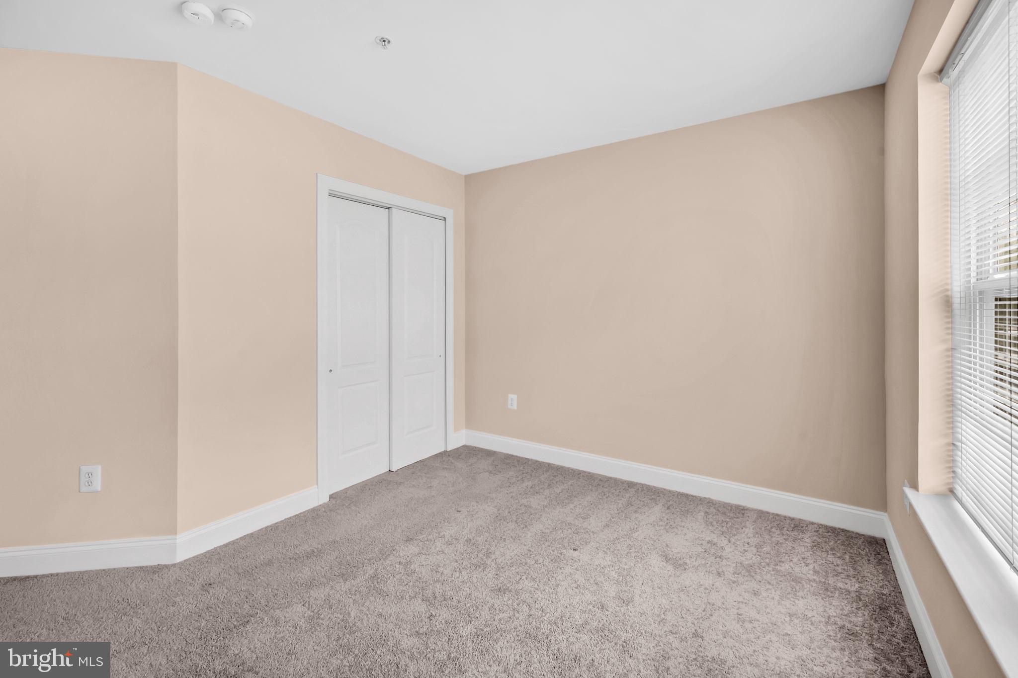 JEFFERSON PARK - Residential Lease