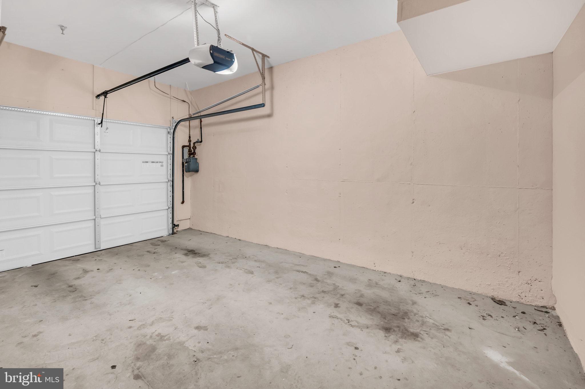 JEFFERSON PARK - Residential Lease