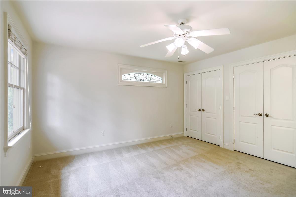 GARRETT PARK - Residential