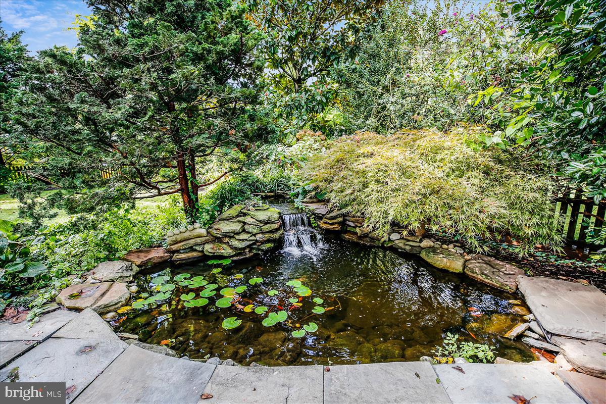 GARRETT PARK - Residential