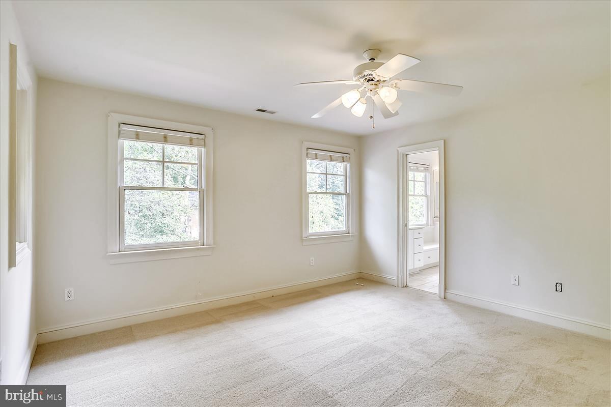 GARRETT PARK - Residential