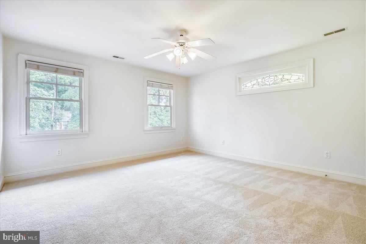 GARRETT PARK - Residential