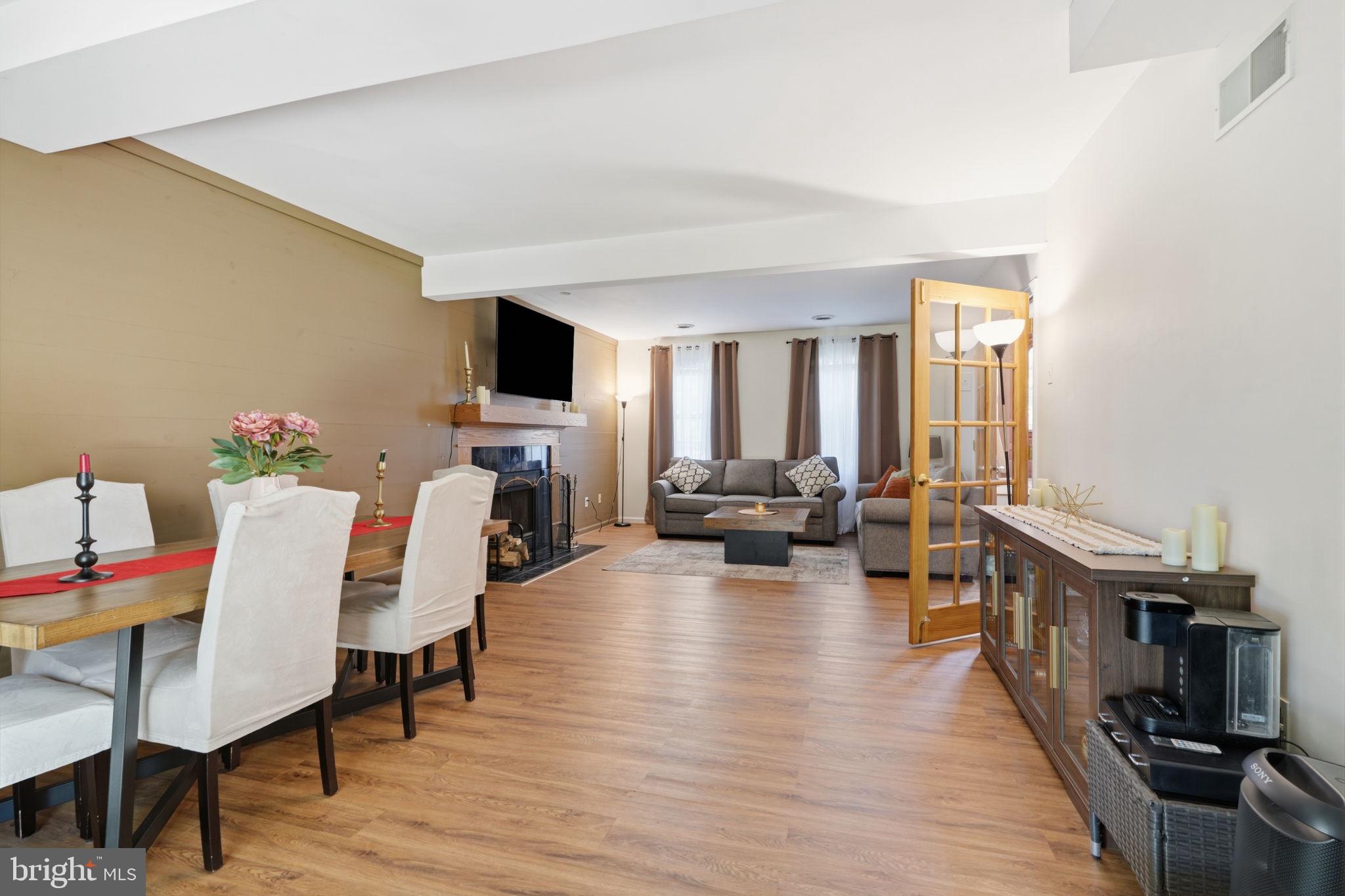 HILLS OF DEVONSHIRE - Residential