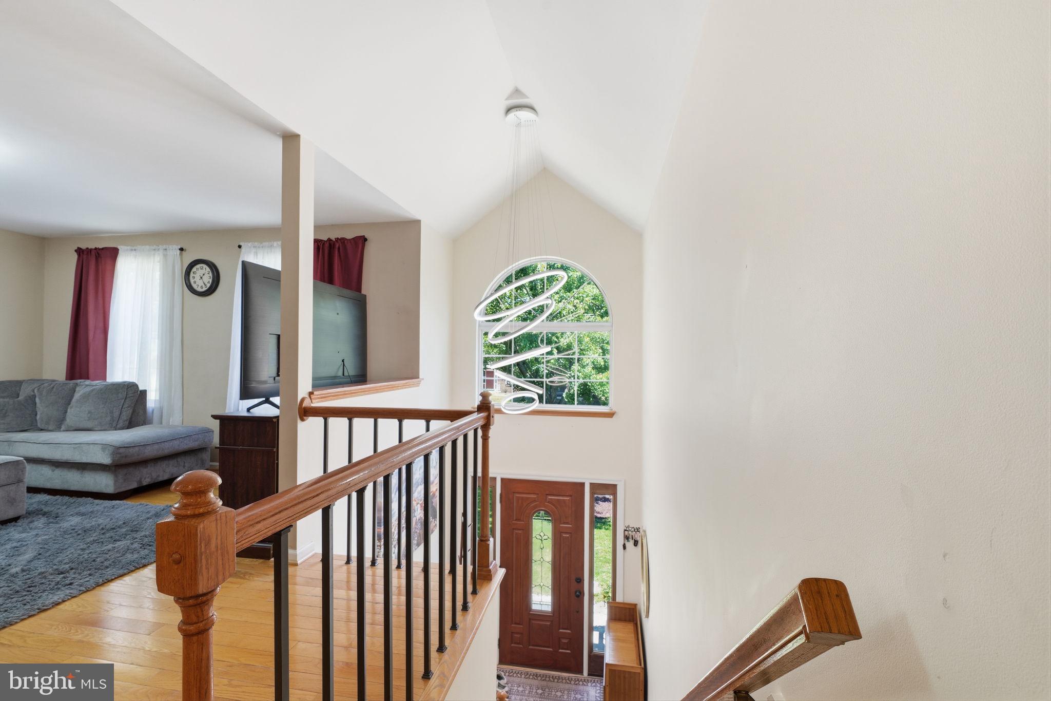 HILLS OF DEVONSHIRE - Residential