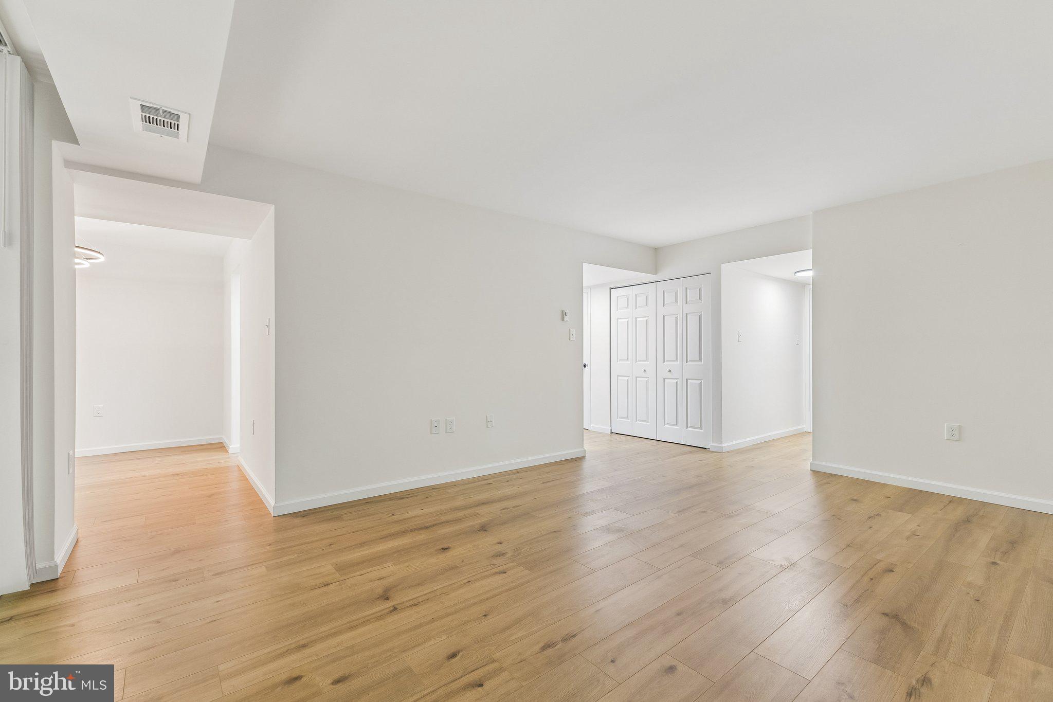 NORTHGATE CONDO - Residential