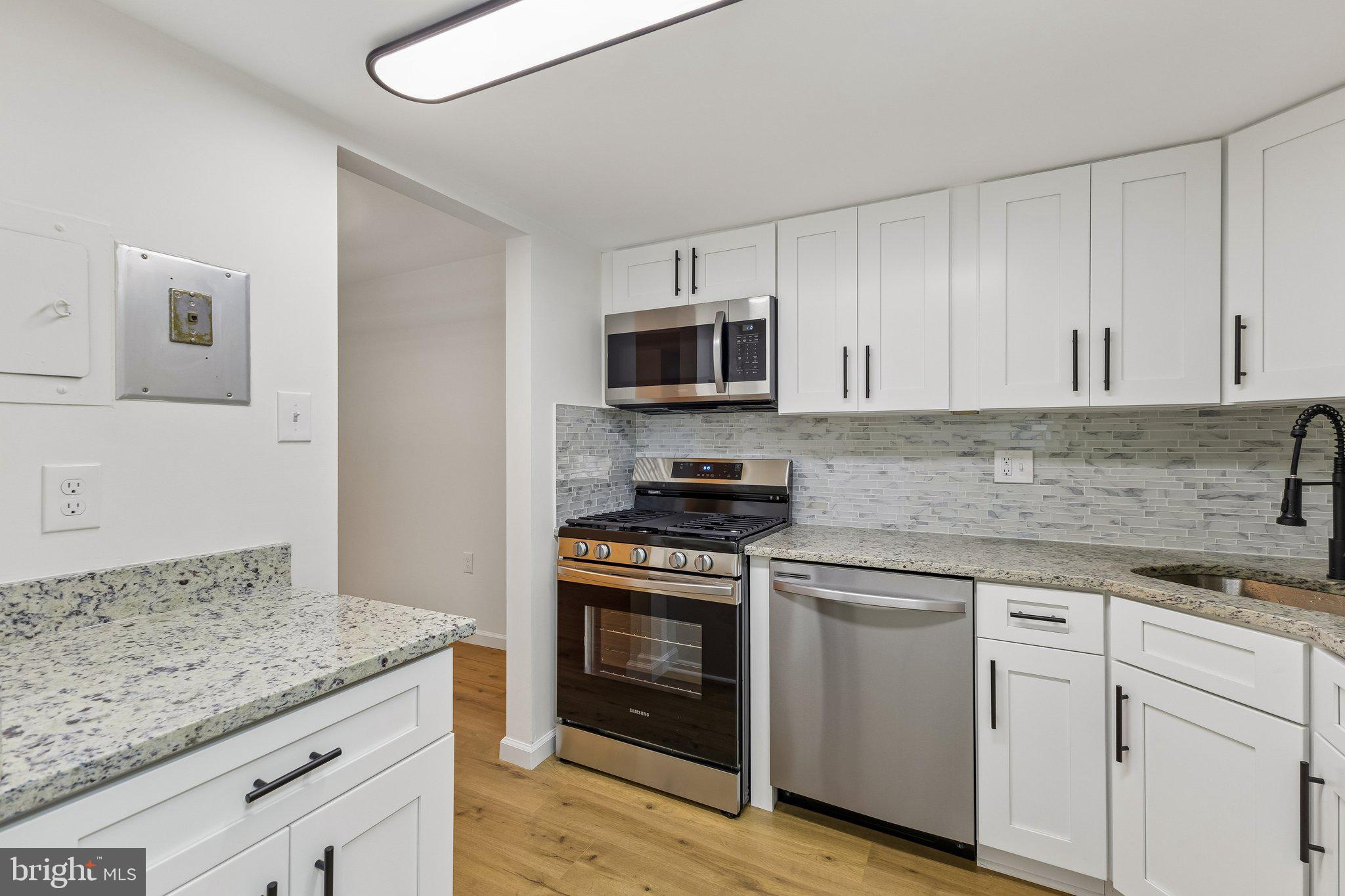 NORTHGATE CONDO - Residential