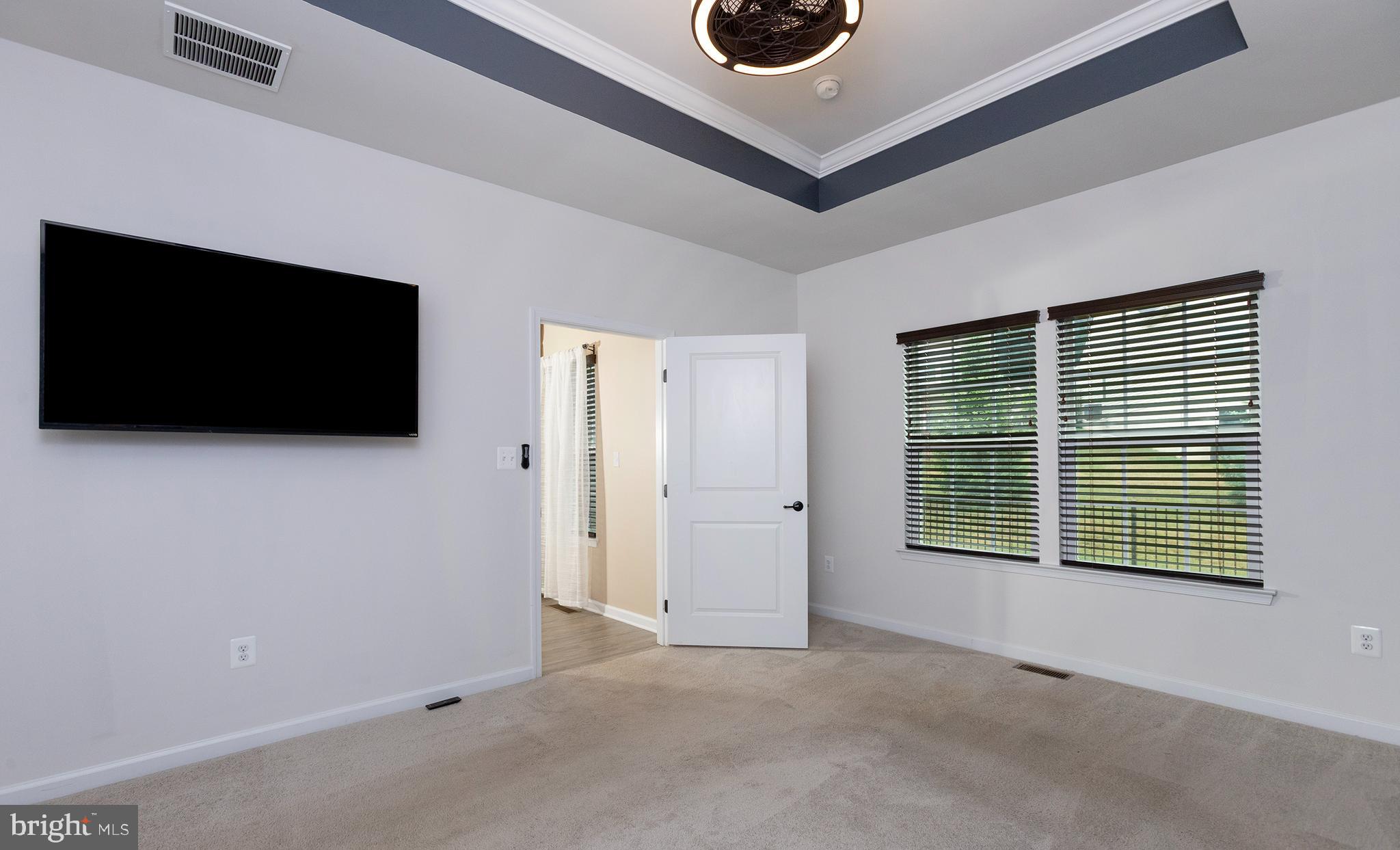 STRAY WINDS FARM - Residential
