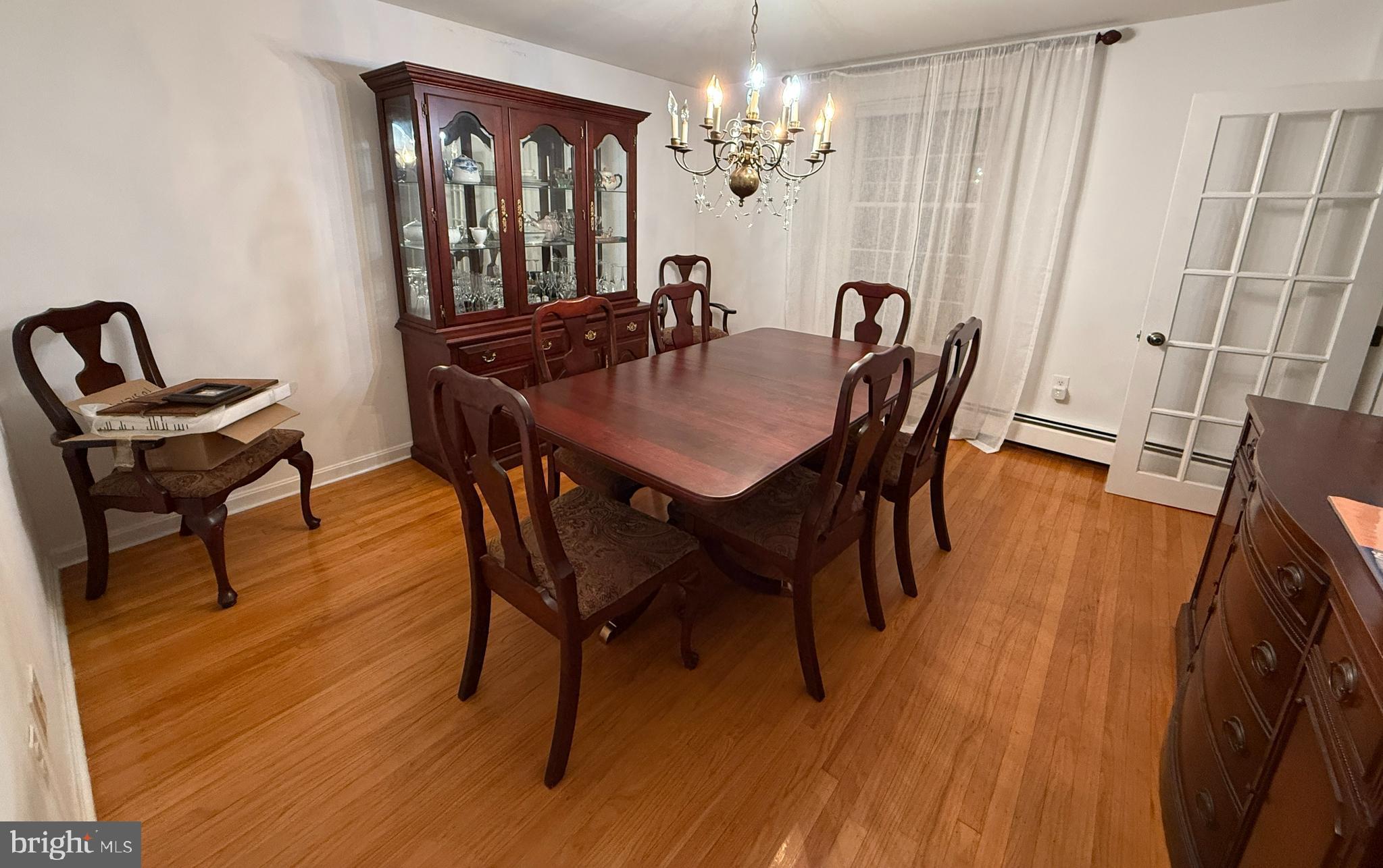 HOLLY HOUSE - Residential