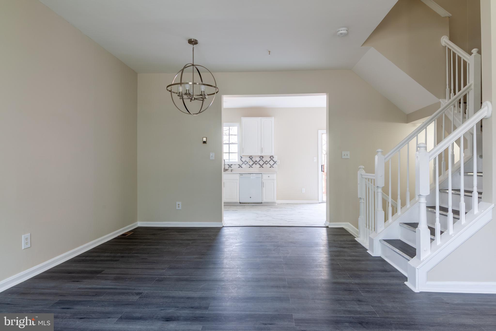 WATERS LANDING - Residential