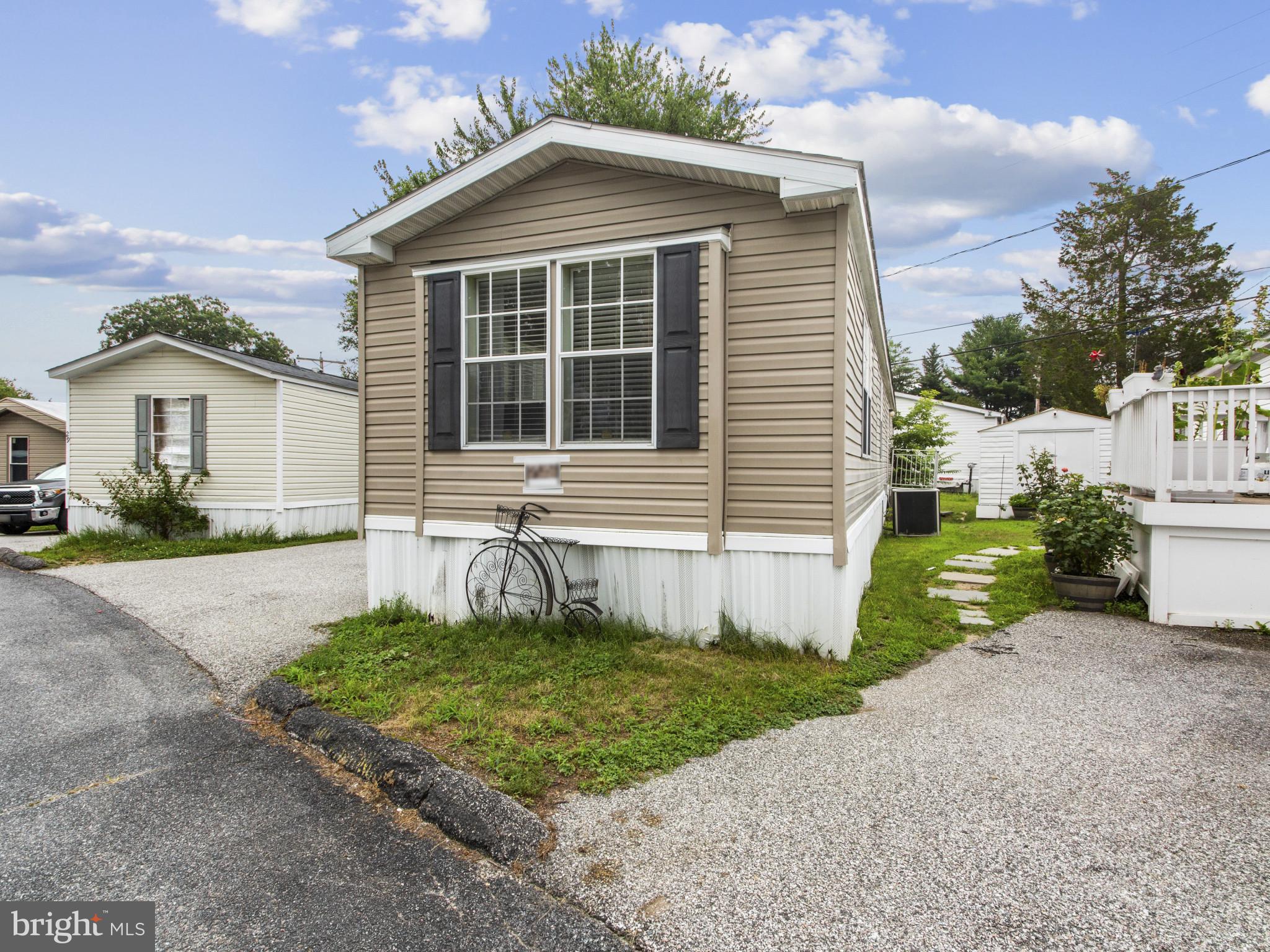 CHESAPEAKE MOBILE COURT - Residential