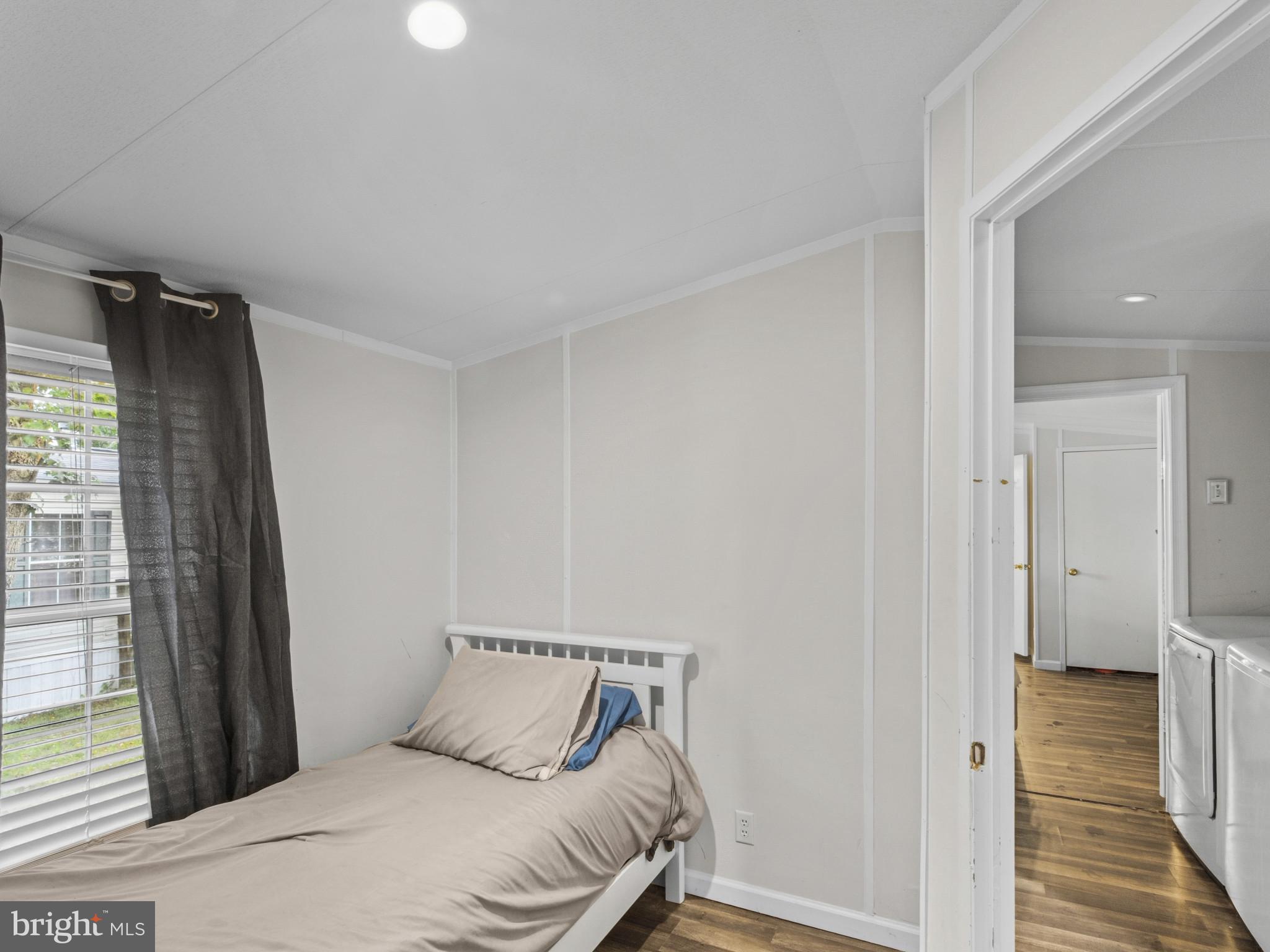CHESAPEAKE MOBILE COURT - Residential