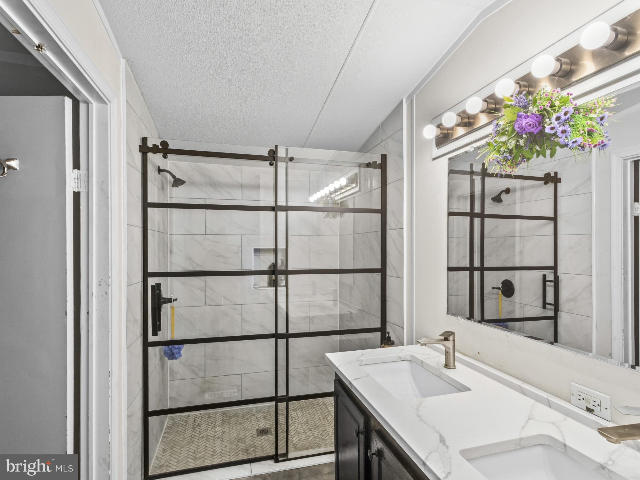 CHESAPEAKE MOBILE COURT - Residential