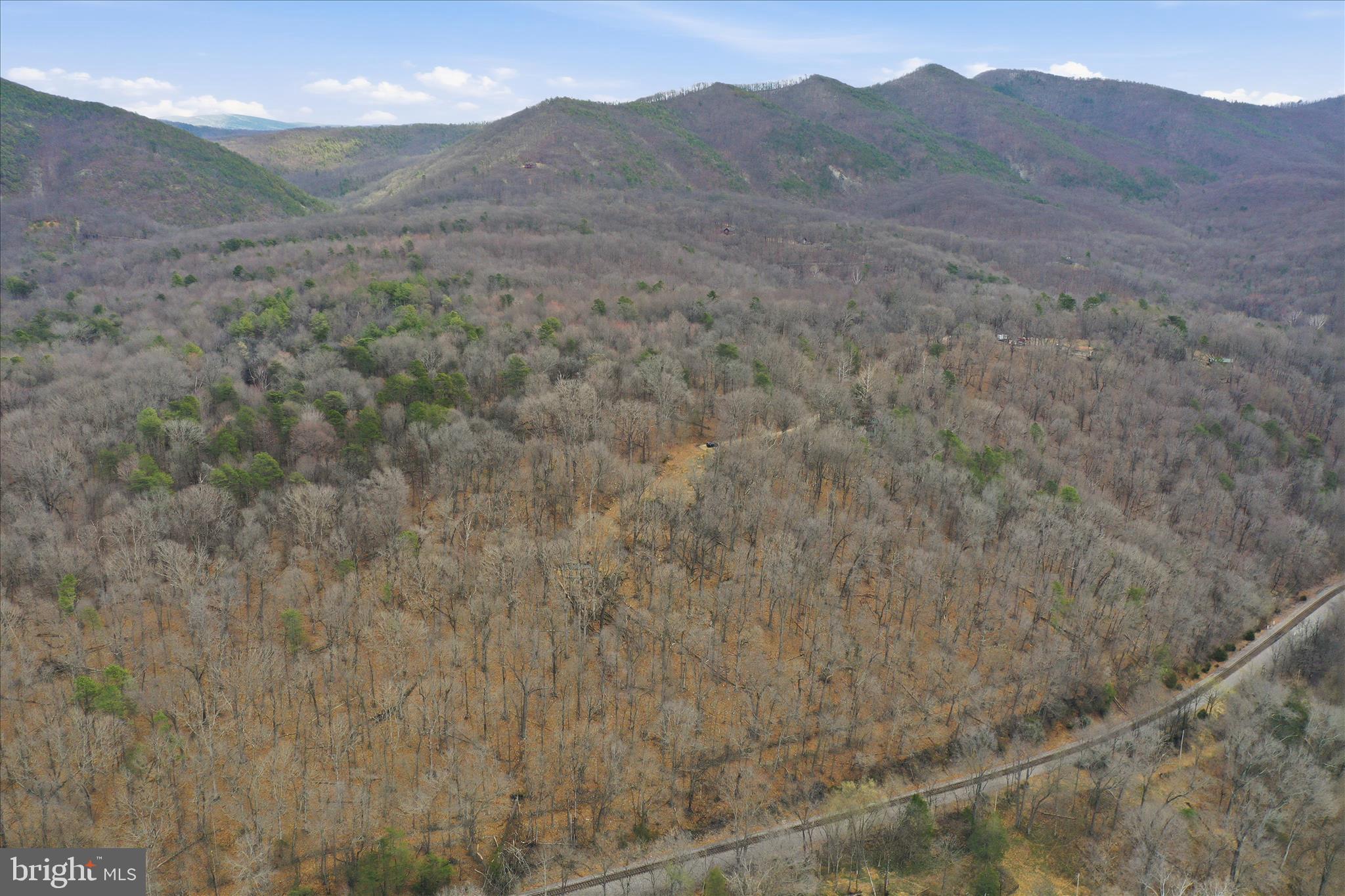 SHENANDOAH GAP - Land