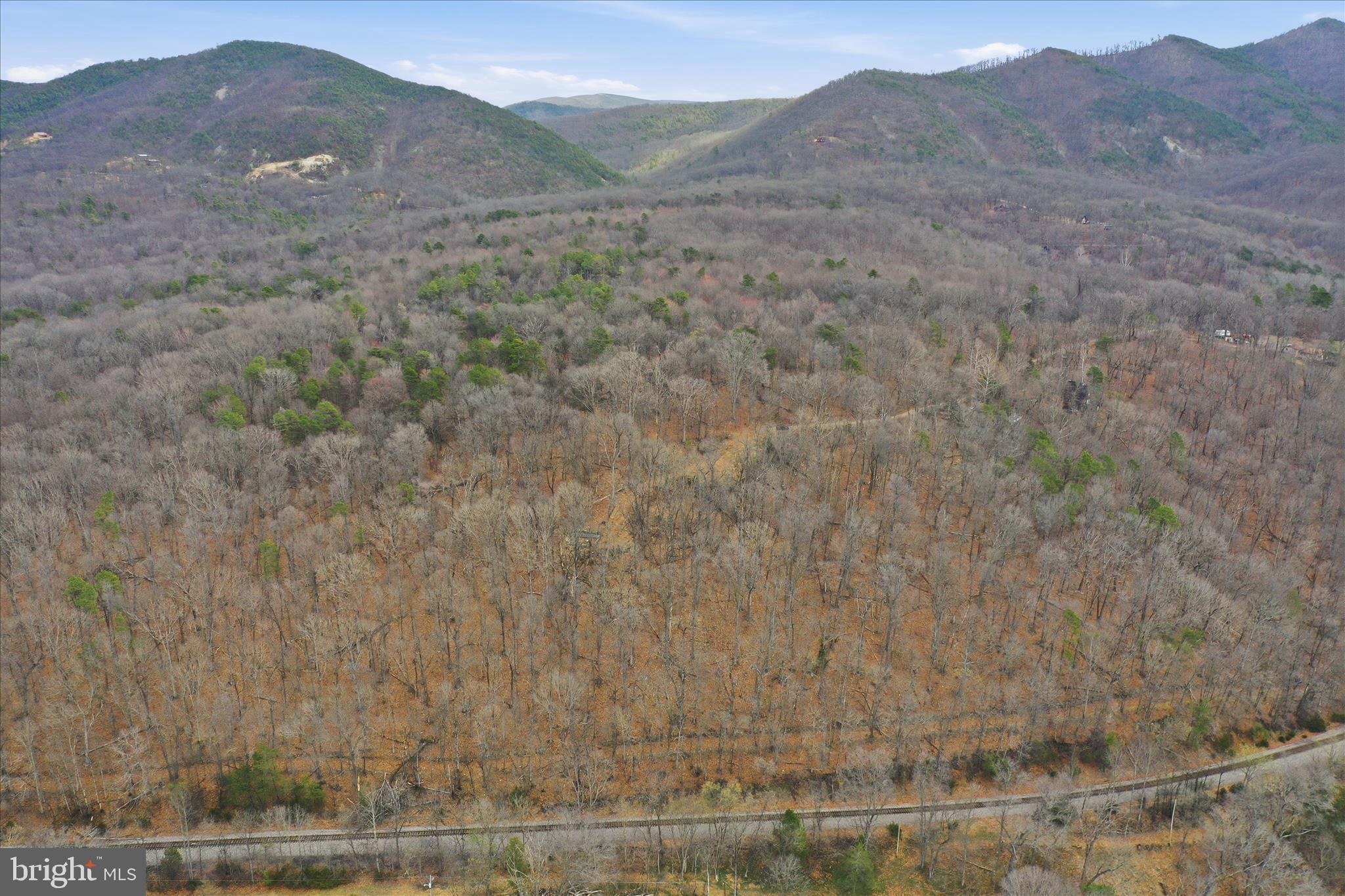 SHENANDOAH GAP - Land