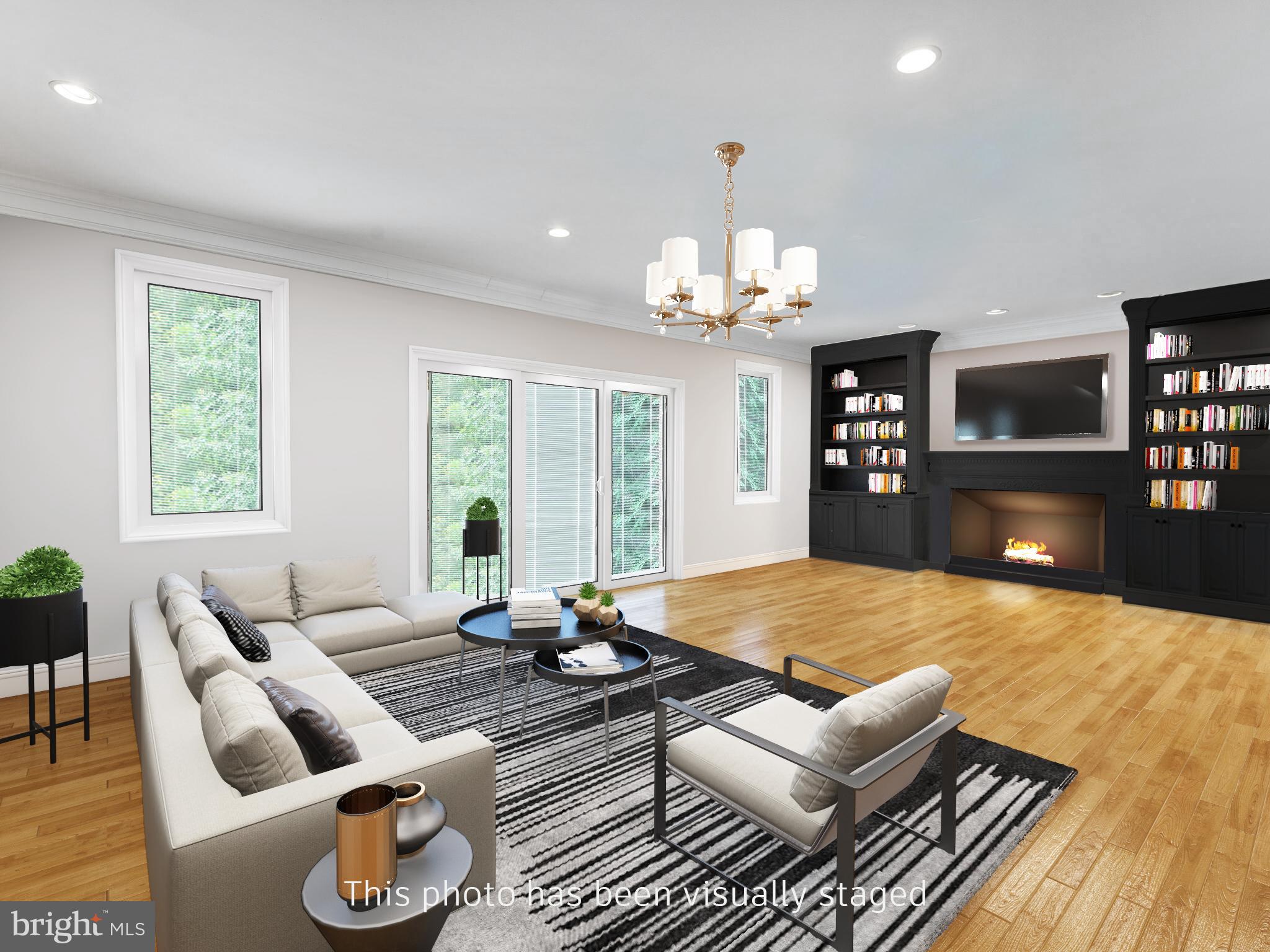 DEER POINTE - Residential