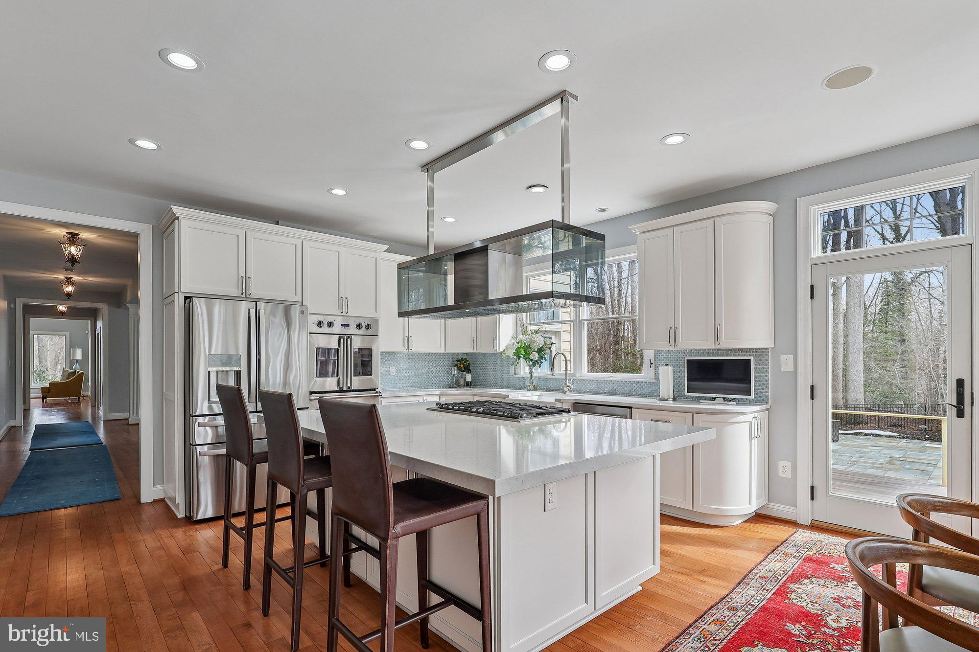 WINDSOR RIDGE - Residential