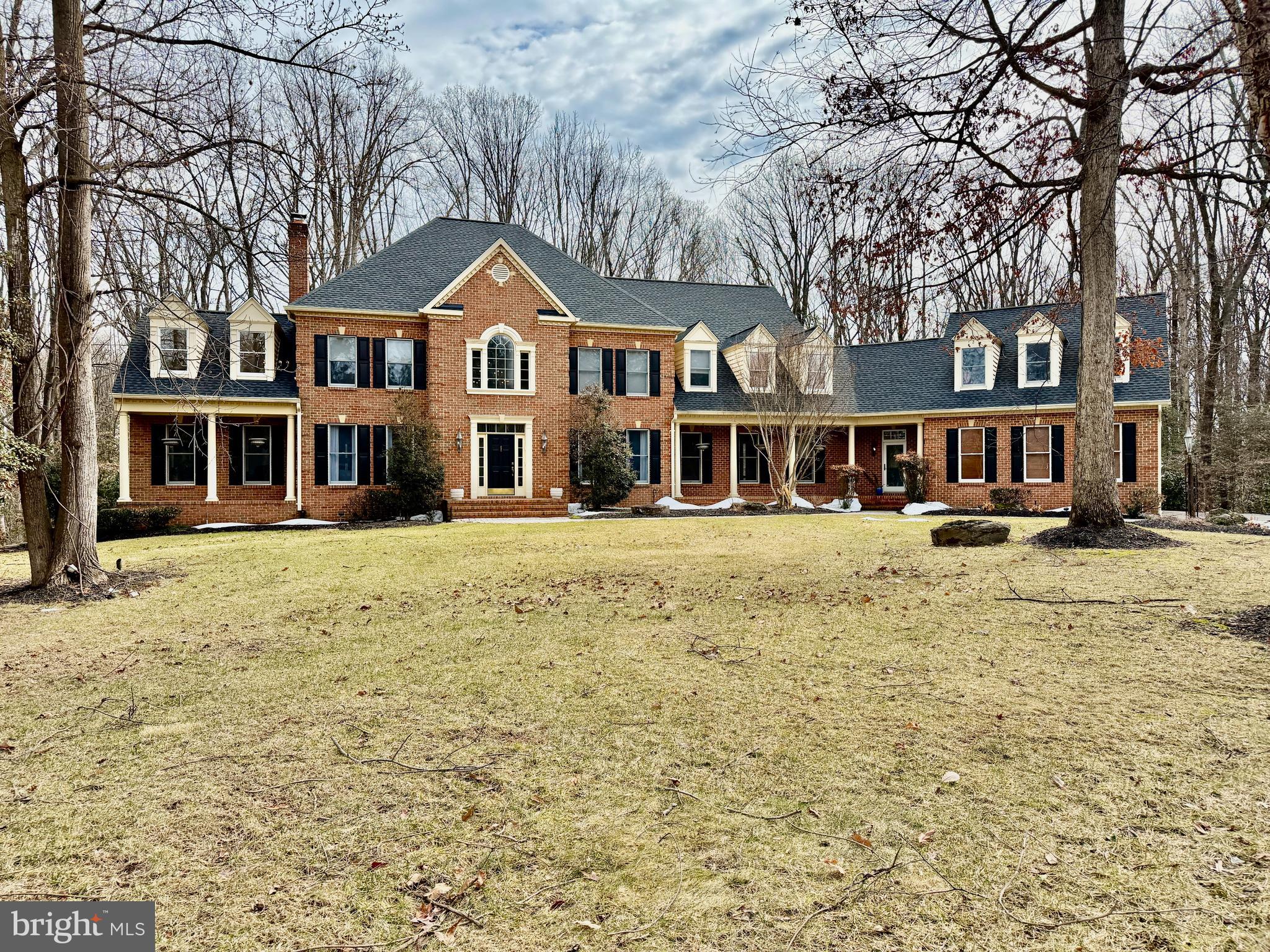 WINDSOR RIDGE - Residential