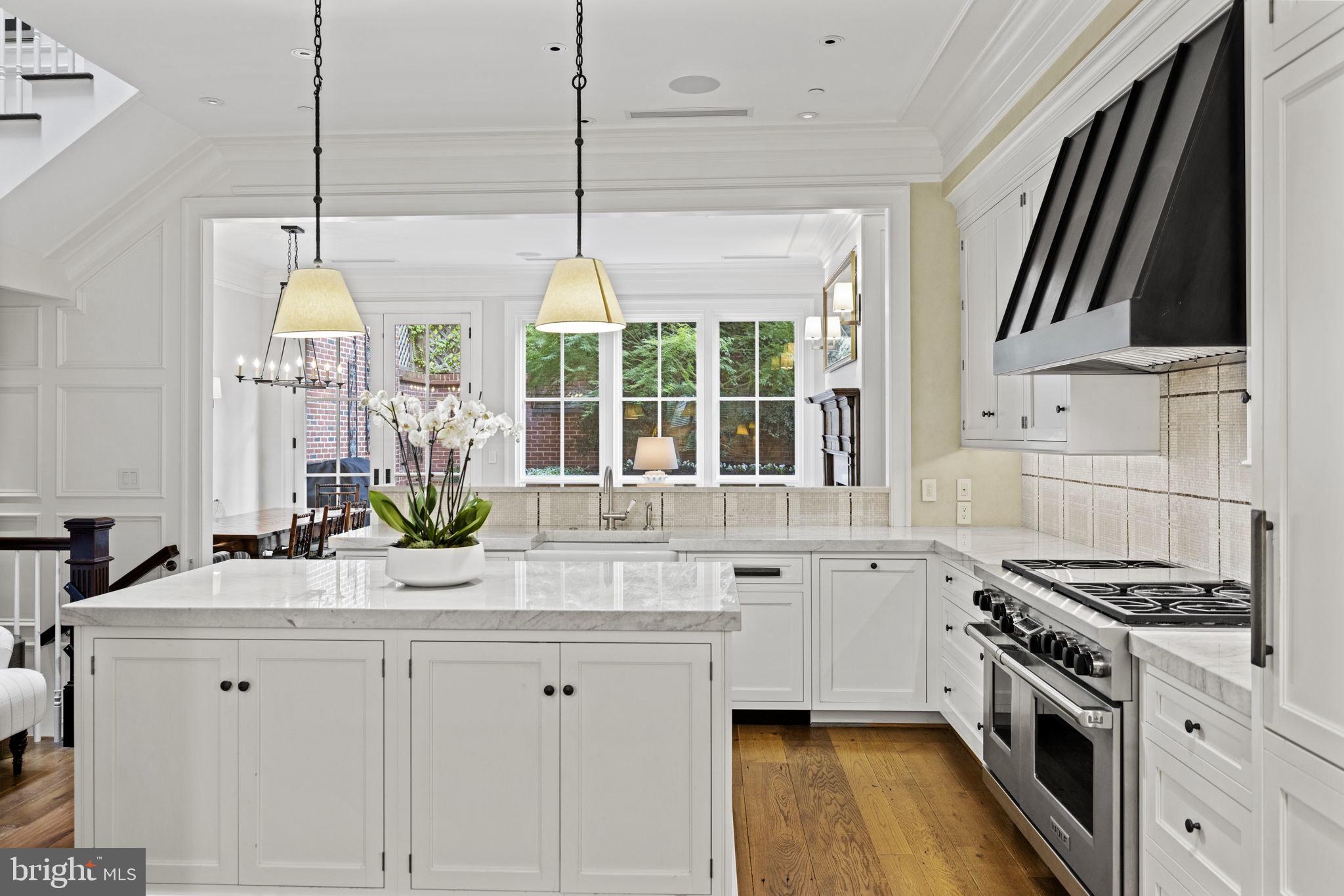 GEORGETOWN - Residential