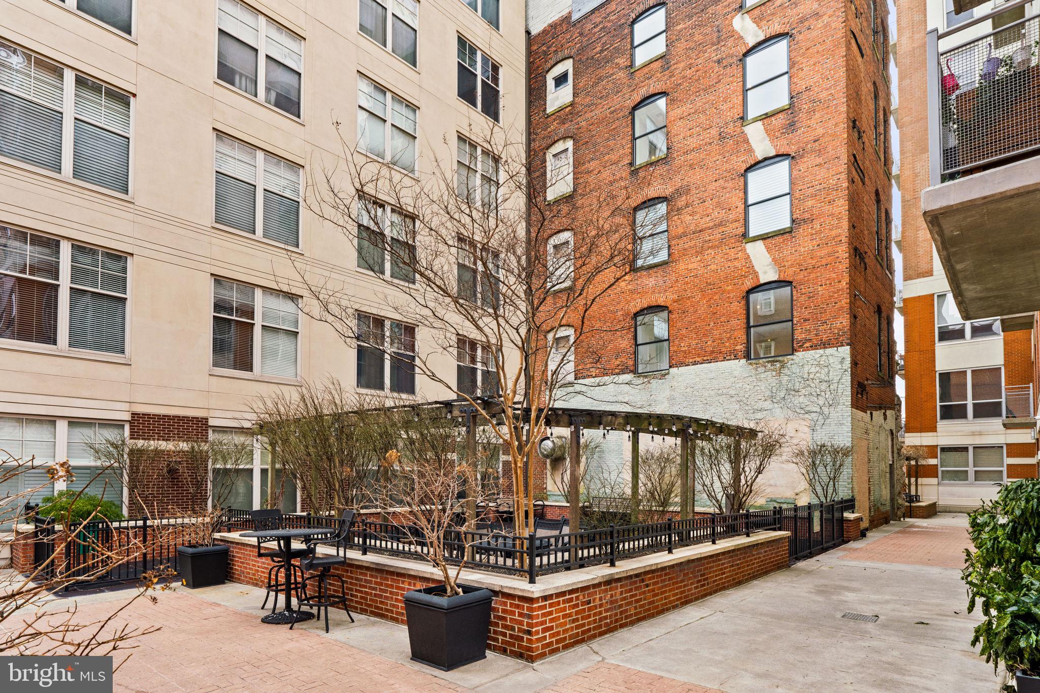OLD CITY - Residential