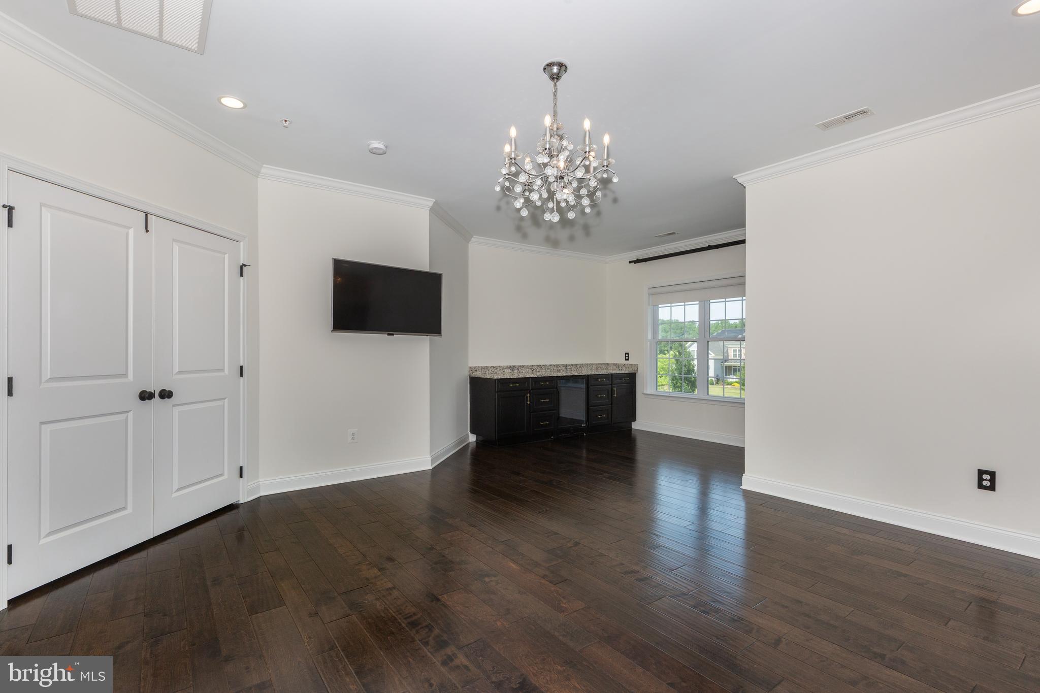 WEATHERSTONE - Residential