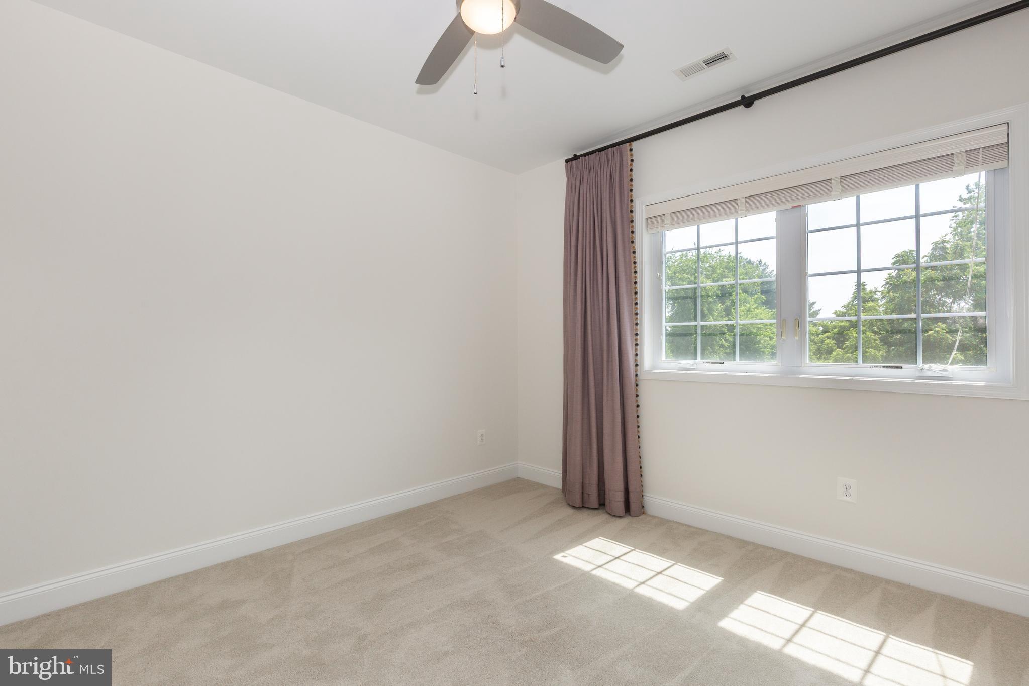 WEATHERSTONE - Residential