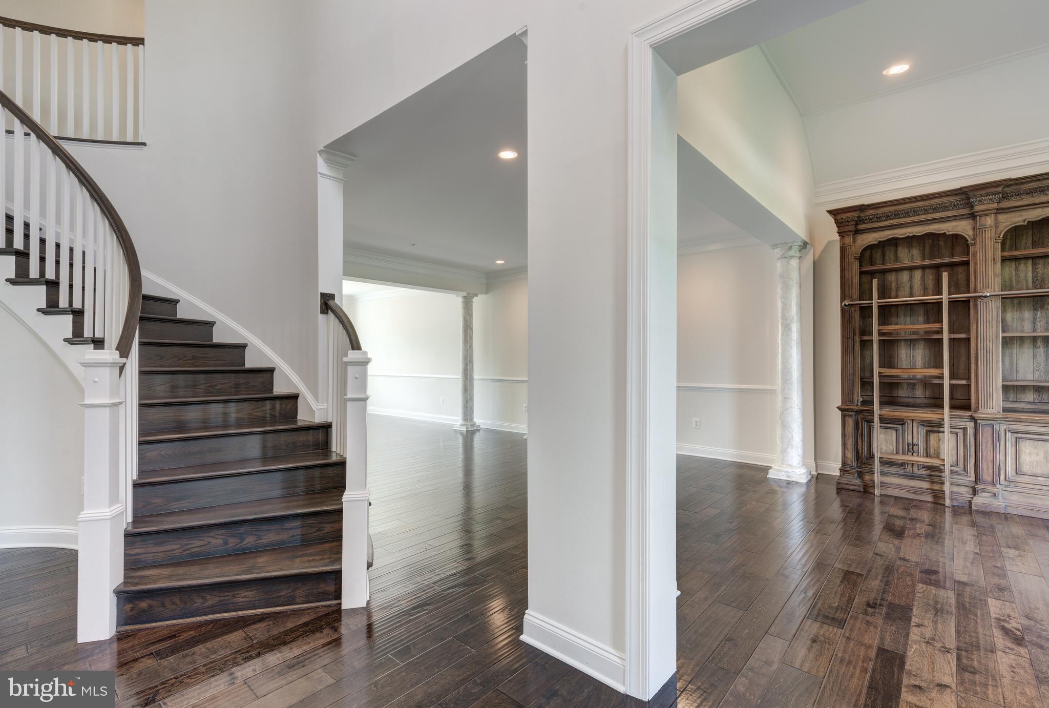 WEATHERSTONE - Residential