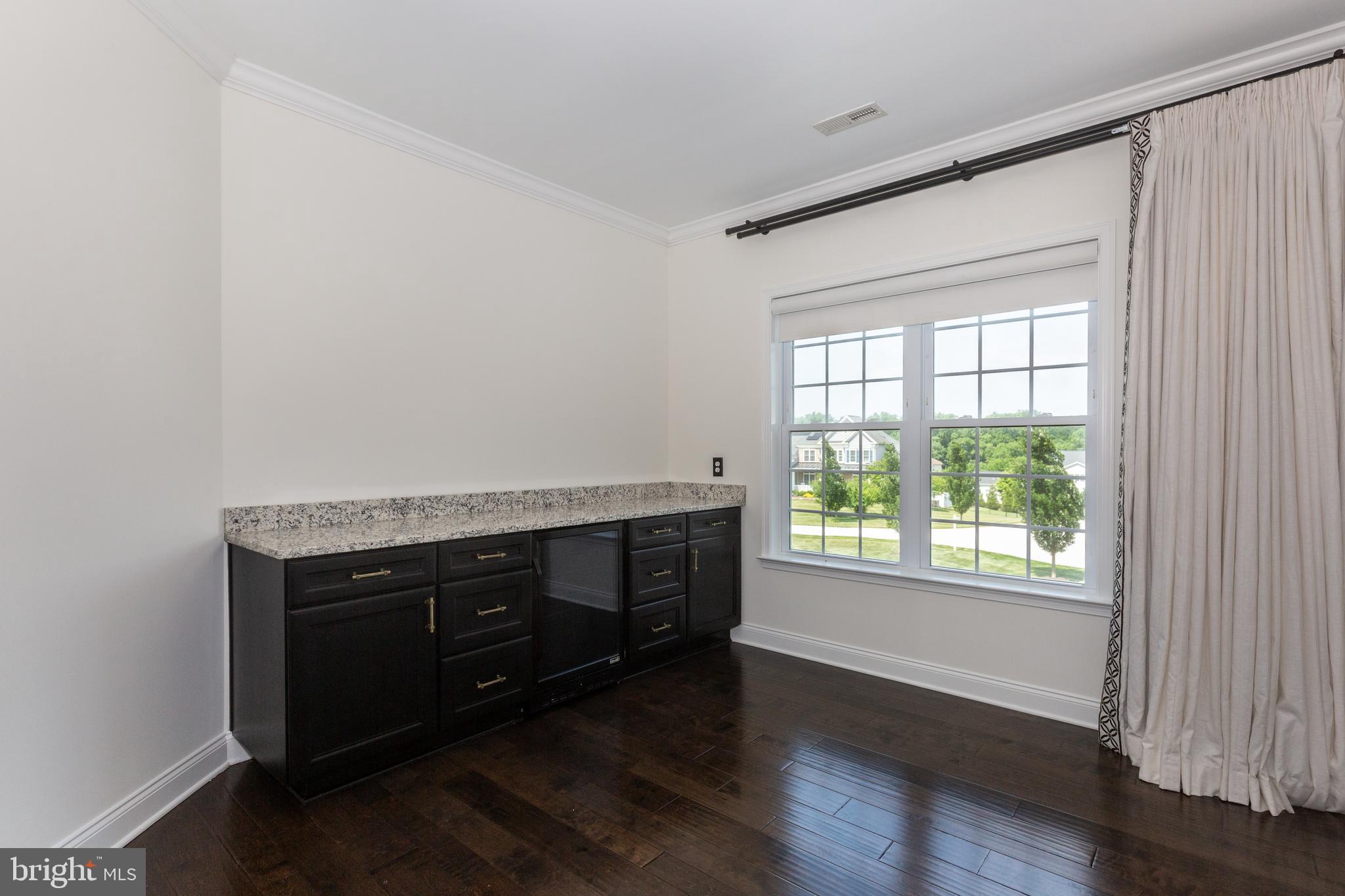 WEATHERSTONE - Residential
