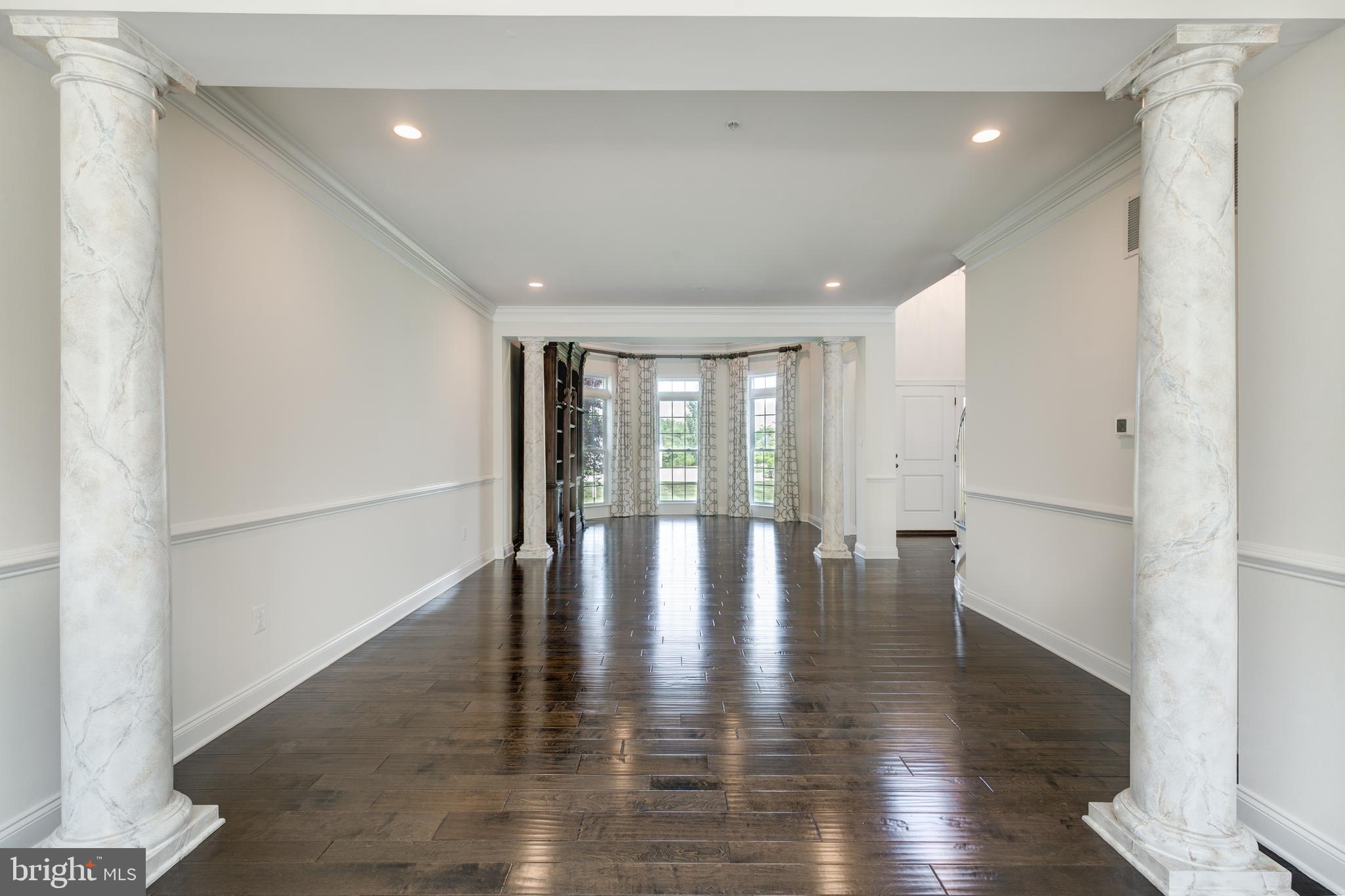 WEATHERSTONE - Residential