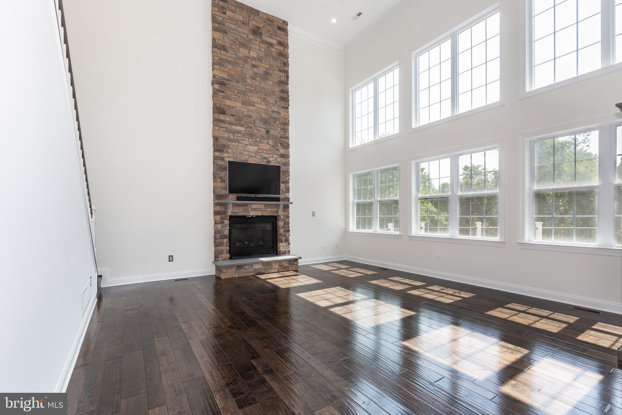 WEATHERSTONE - Residential