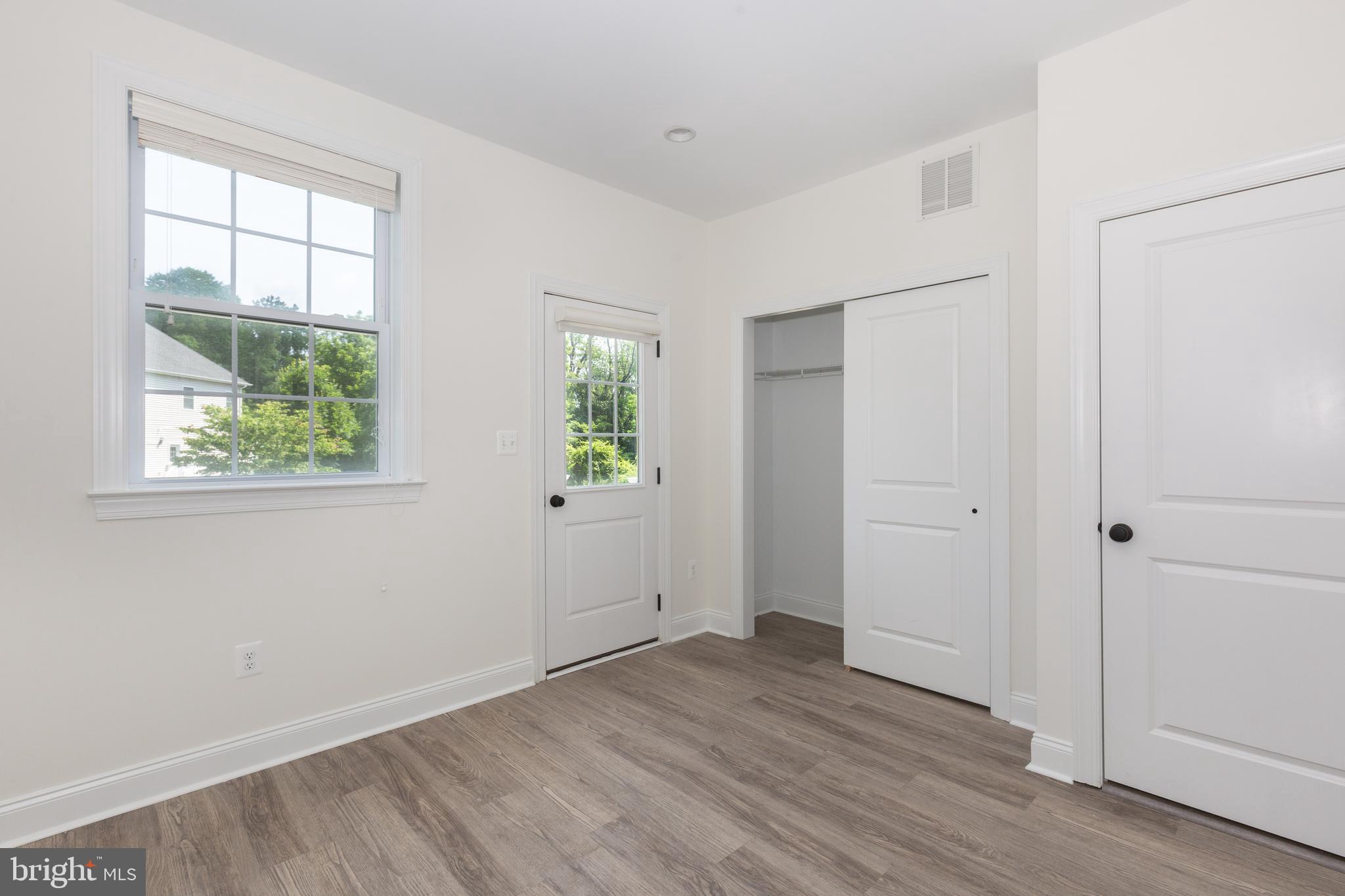 WEATHERSTONE - Residential