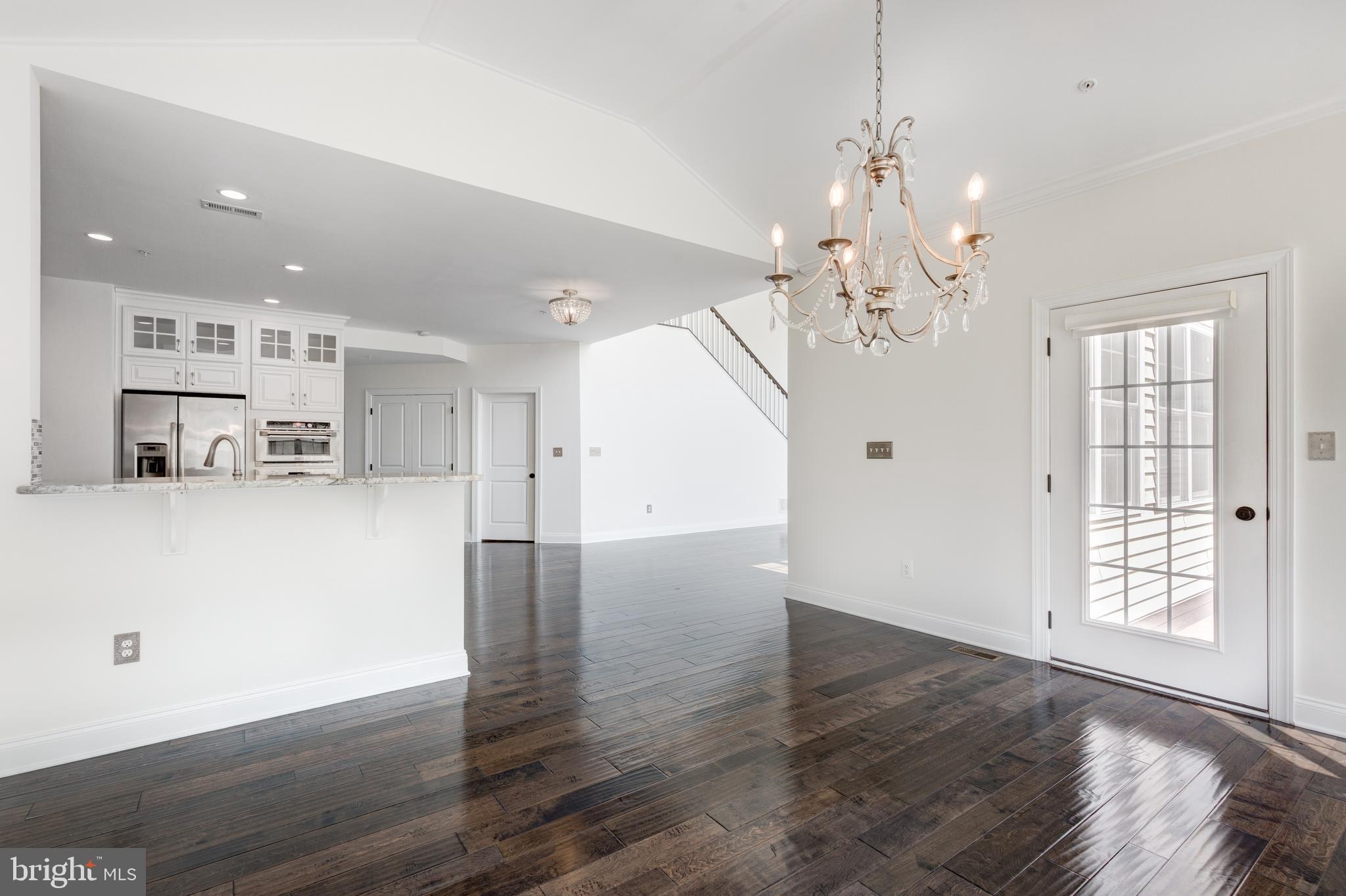 WEATHERSTONE - Residential