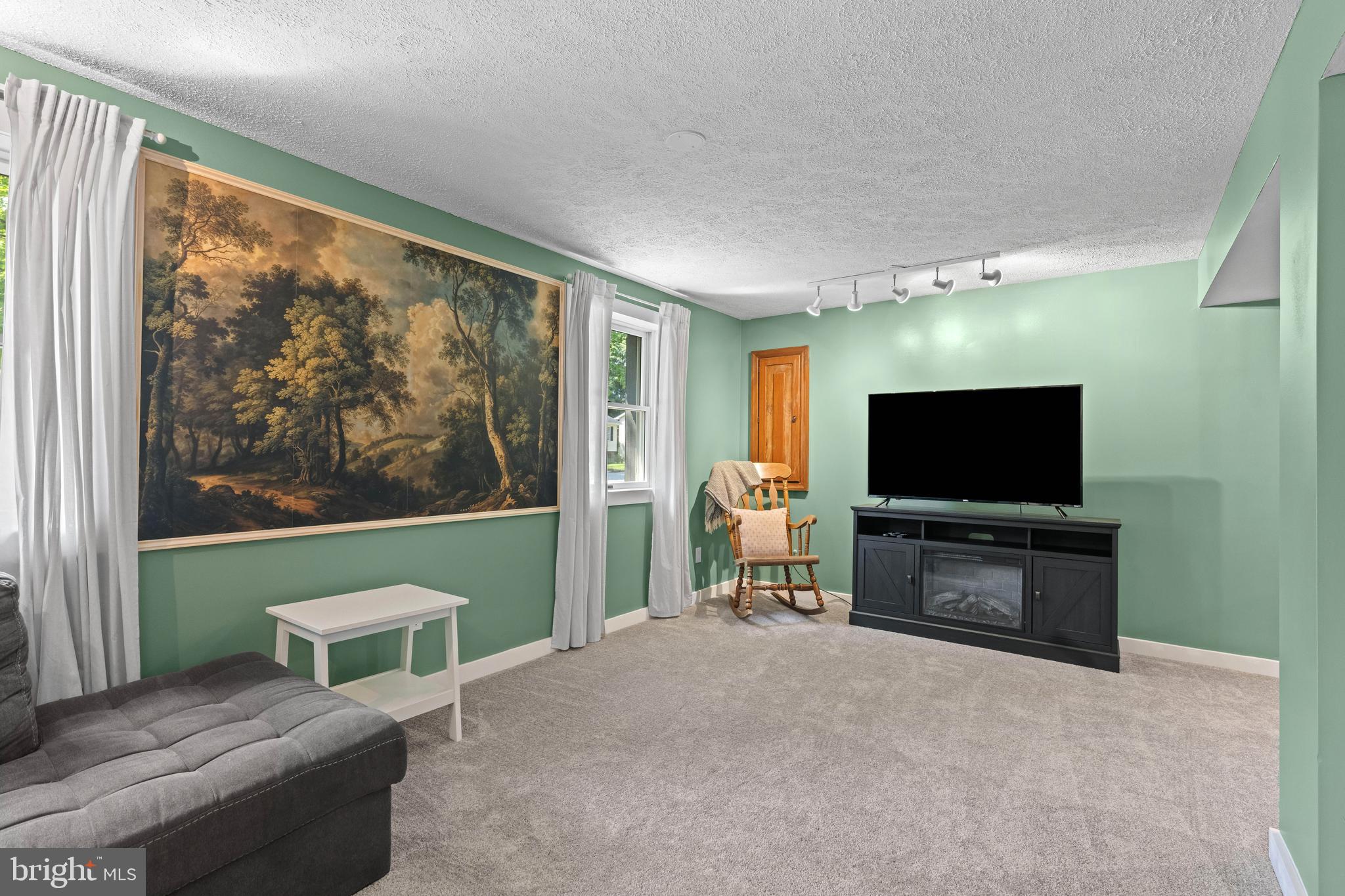 BUCKHILL FARMS - Residential